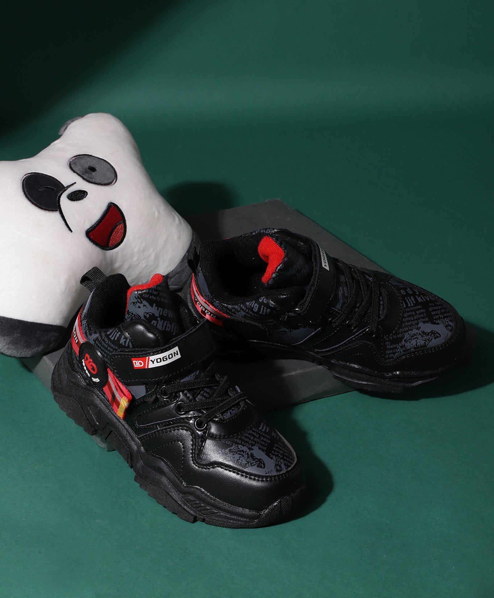 TRUFFLE COLLECTION Colour Blocked & Typography Designed With Velcro Closure Shoes - Black-picture-15
