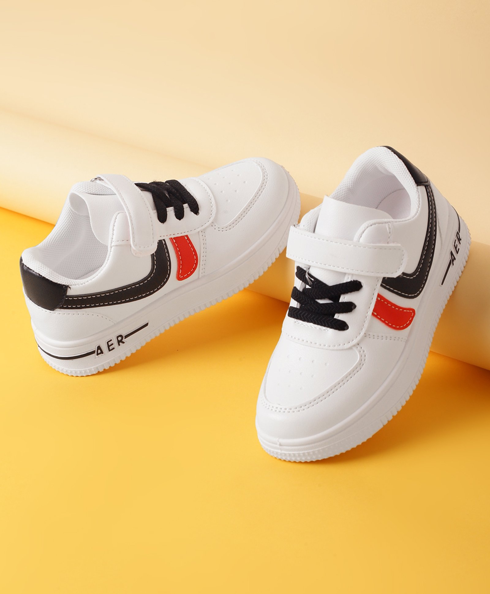 TRUFFLE COLLECTION Colour Blocked With Velcro Closure Sneakers - Black-image-20