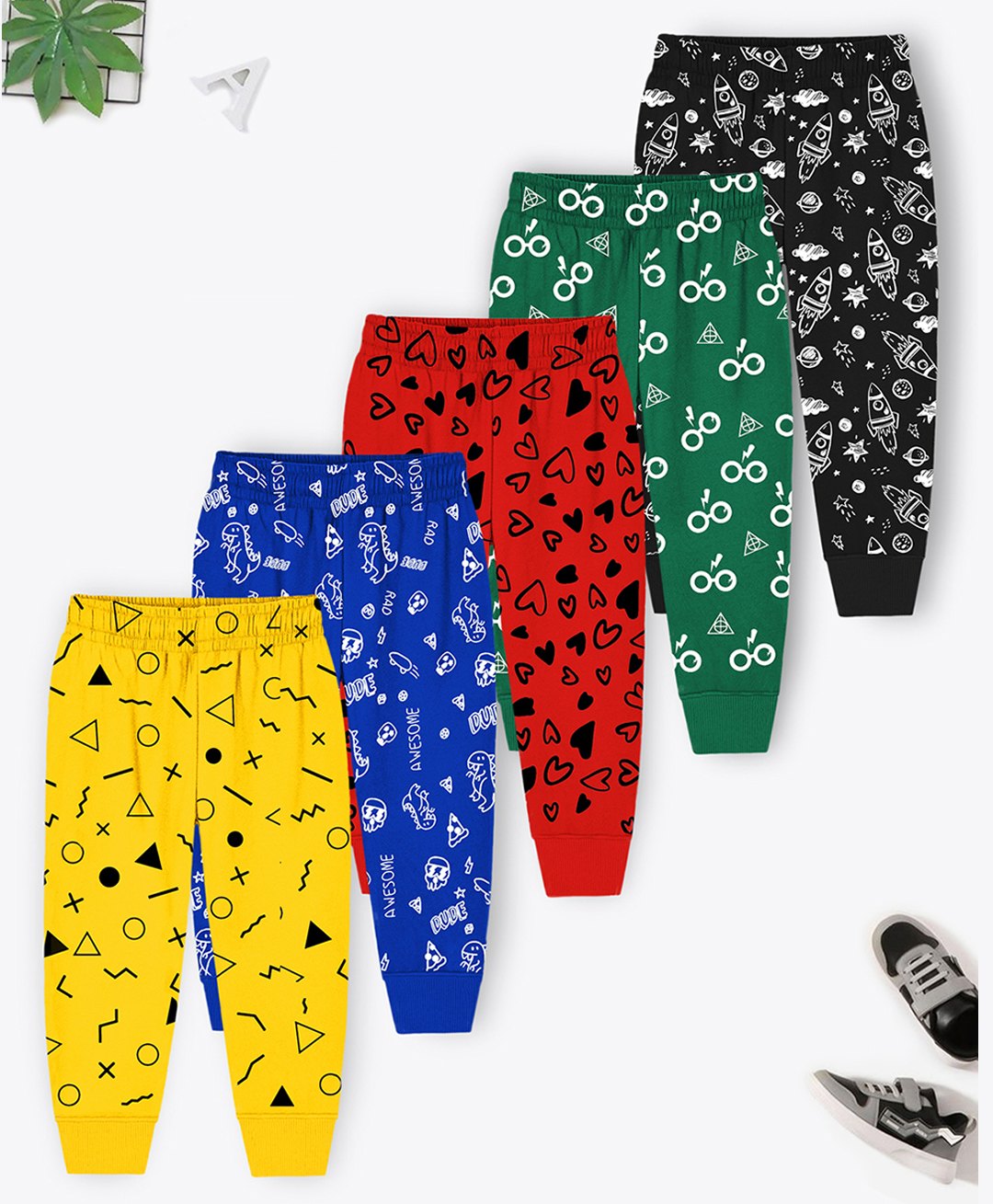 Trampoline Cotton Blend Pack Of 5 Space Theme & Hearts Printed Pajamas - Multi Colour-picture-27