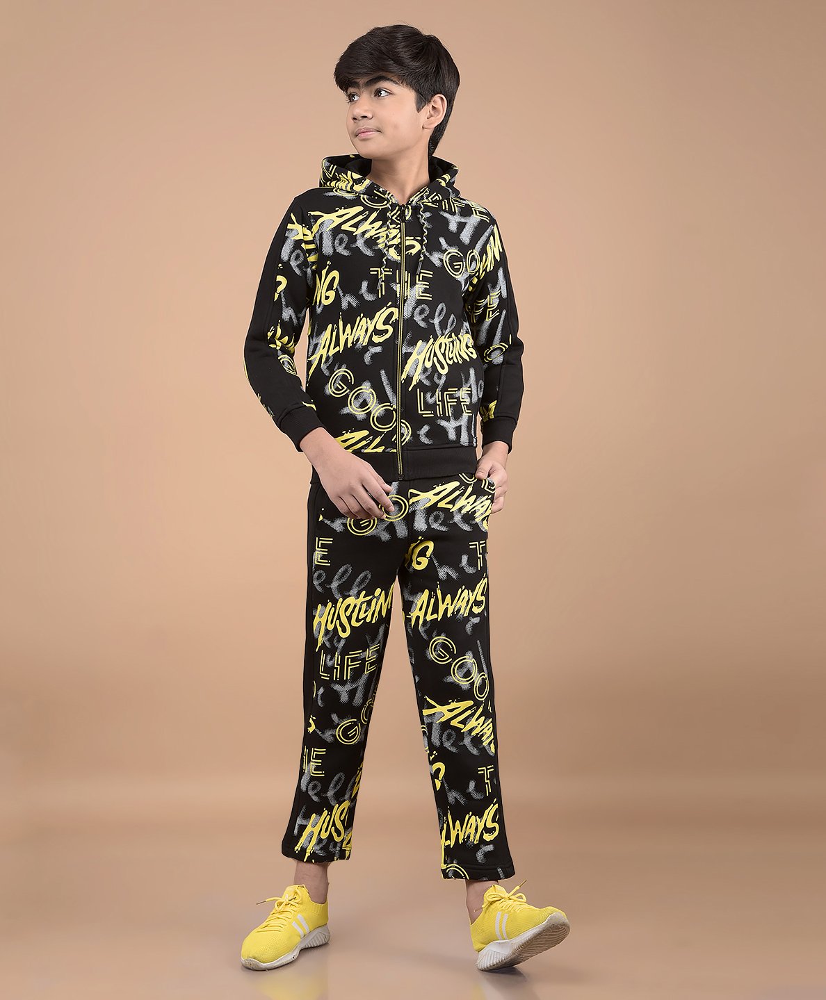 CRIMSOUNE CLUB Cotton Full Sleeves Always Hustling Text Printed Coordinating Hoodie & Pant Set - Black-picture-13