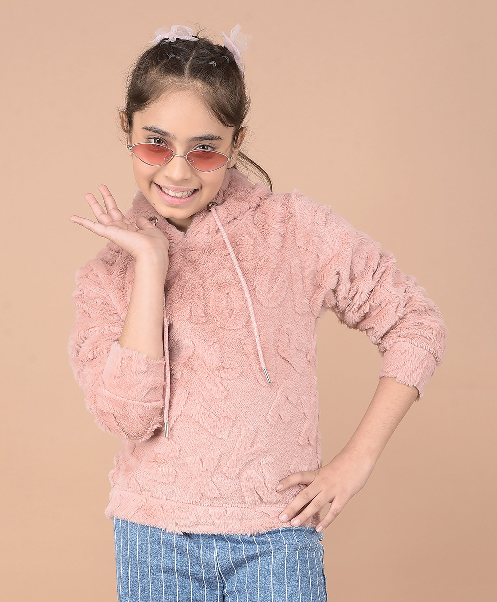 CRIMSOUNE CLUB Cotton Full Sleeves Fur Detailed Alphabets Designed Hooded Sweatshirt - Peach-picture-18