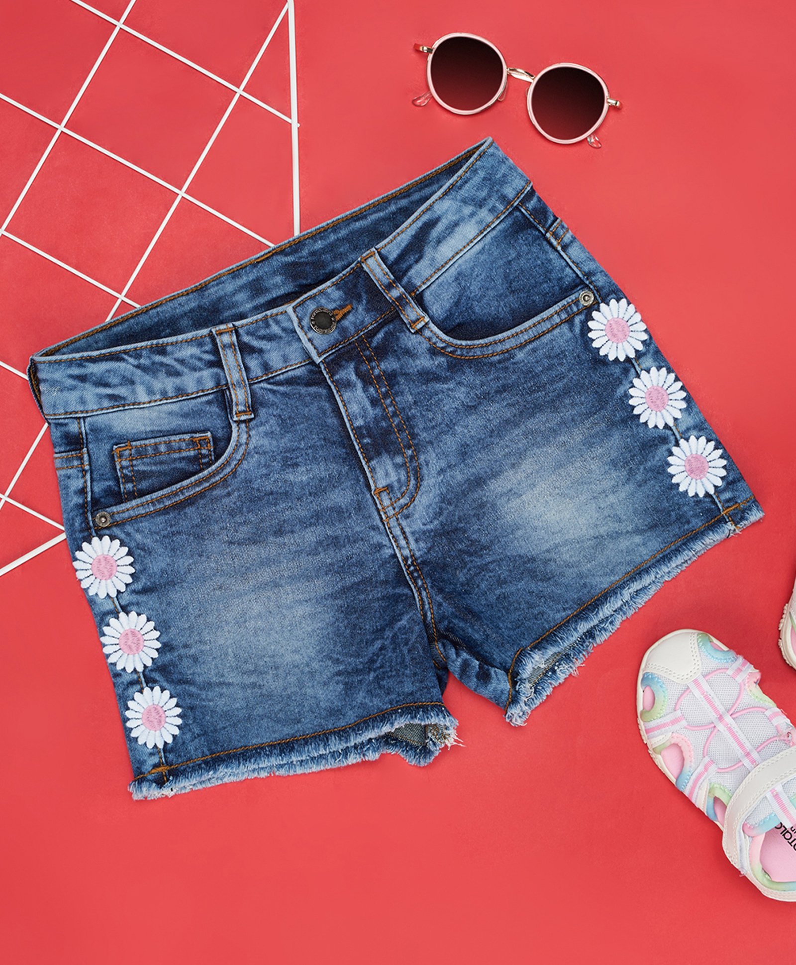 Pantaloons Junior Cotton Floral Embroidered Washed Shorts - Blue-picture-21