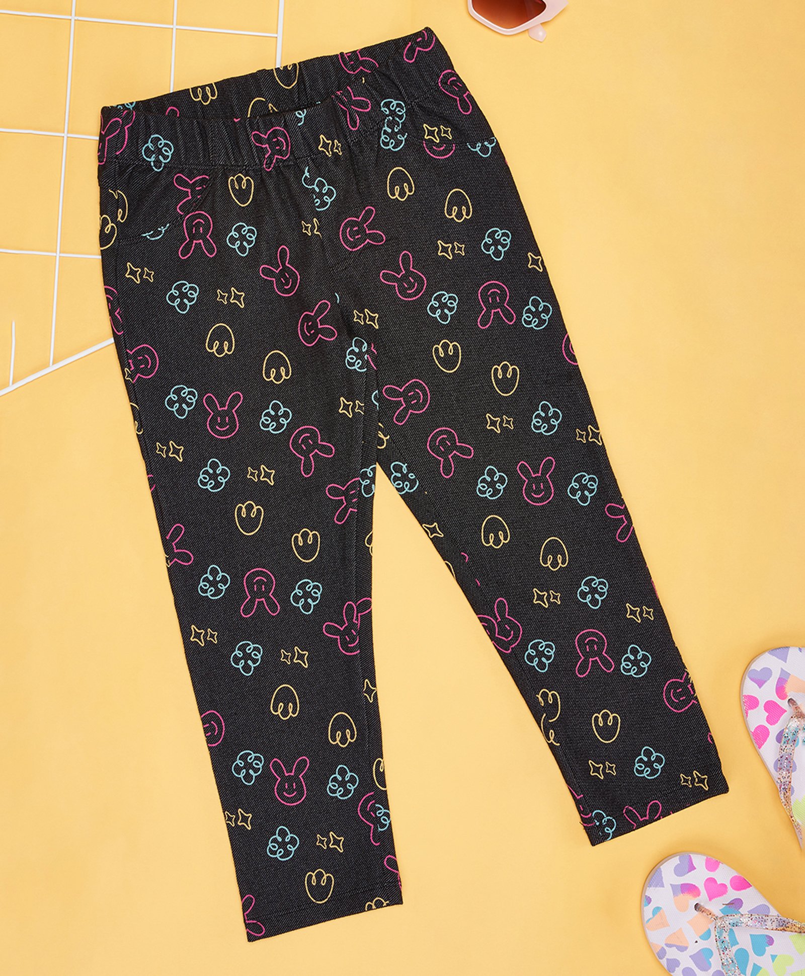 Pantaloons Junior Bunny Printed Leggings - Black-image-45
