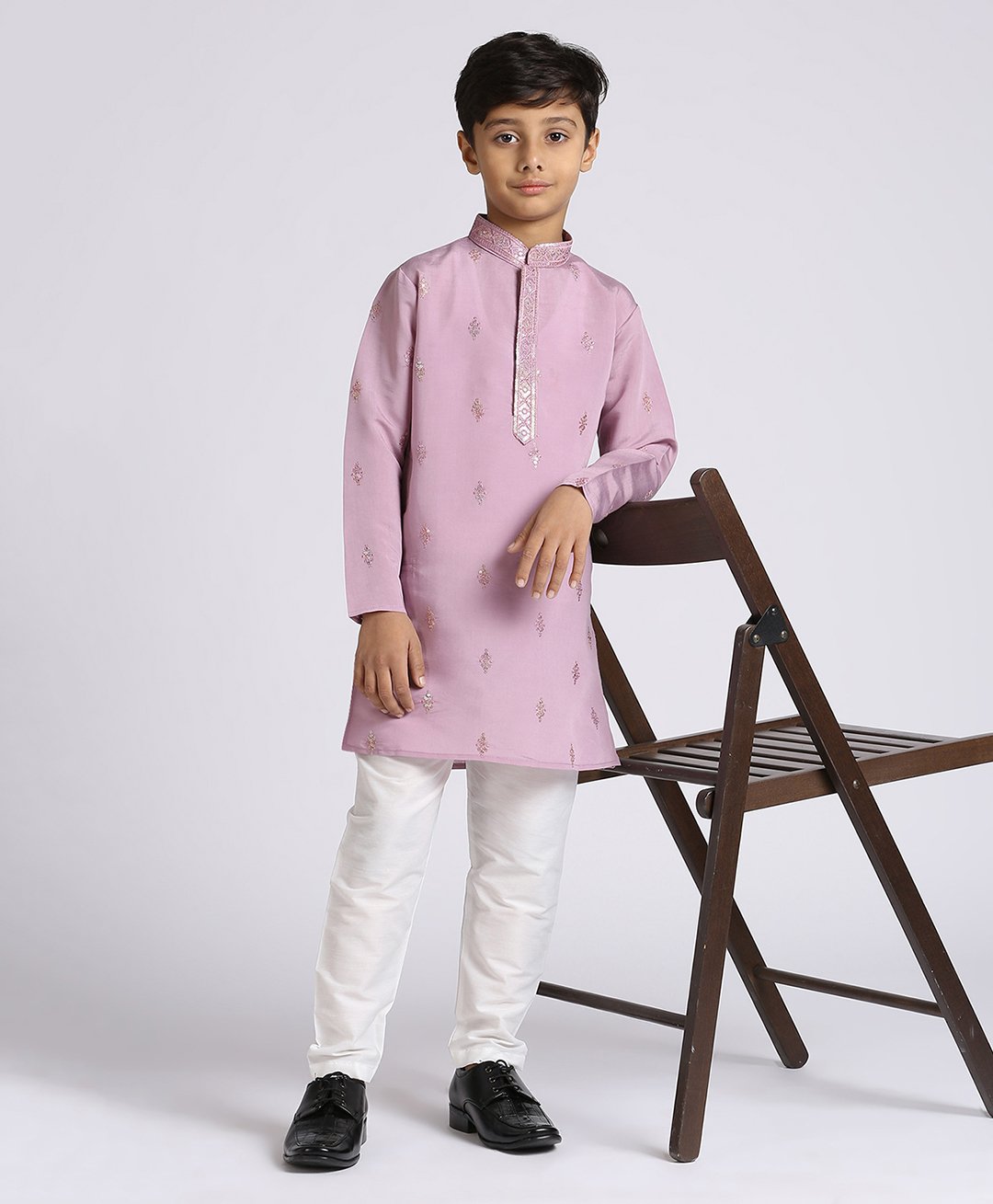 KIDS ISLAND Silk Full Sleeves Threadwork Embroidered & Sequins Embellished Kurta Pyjama Set - Purple-image-41