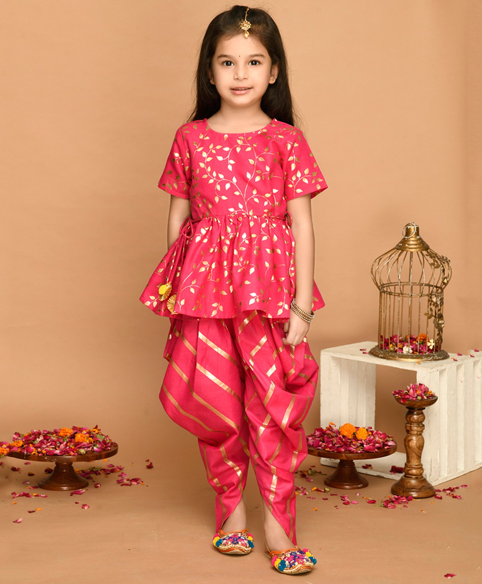 Saka Designs By Sapna Cotton Blend Half Sleeves Leaves Foil Printed Kurta With Striped Dhoti Set - Fuchsia & Gold-picture-32