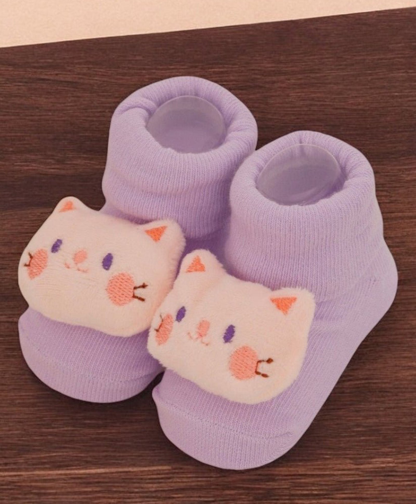 Yellow Bee Cotton Cat 3D Applique Detailed Socks - Purple-picture-37