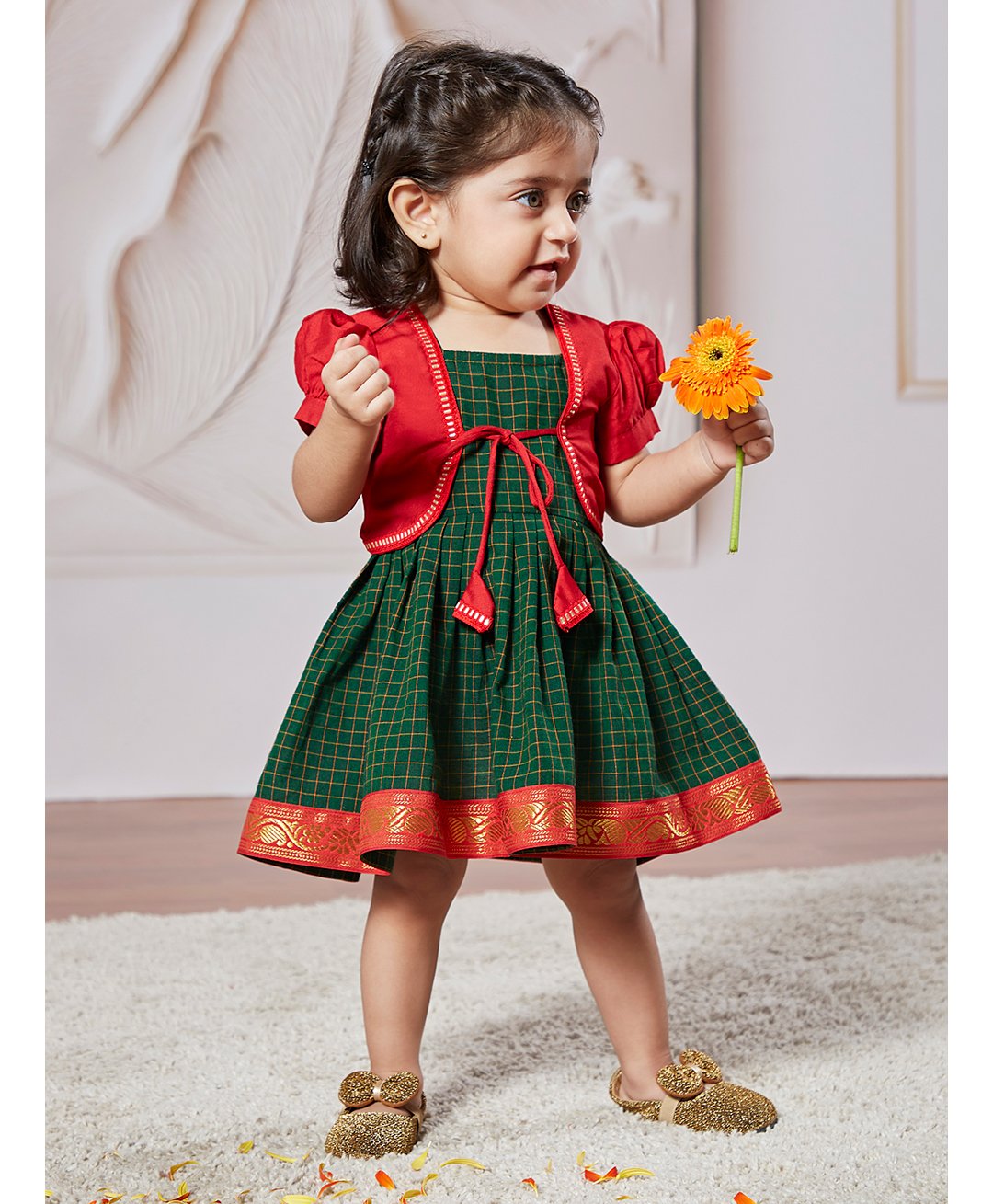 Vastramay Cotton Checked & Floral Foil Printed Dress With Half Puffed Sleeves Jacket - Green-image-1