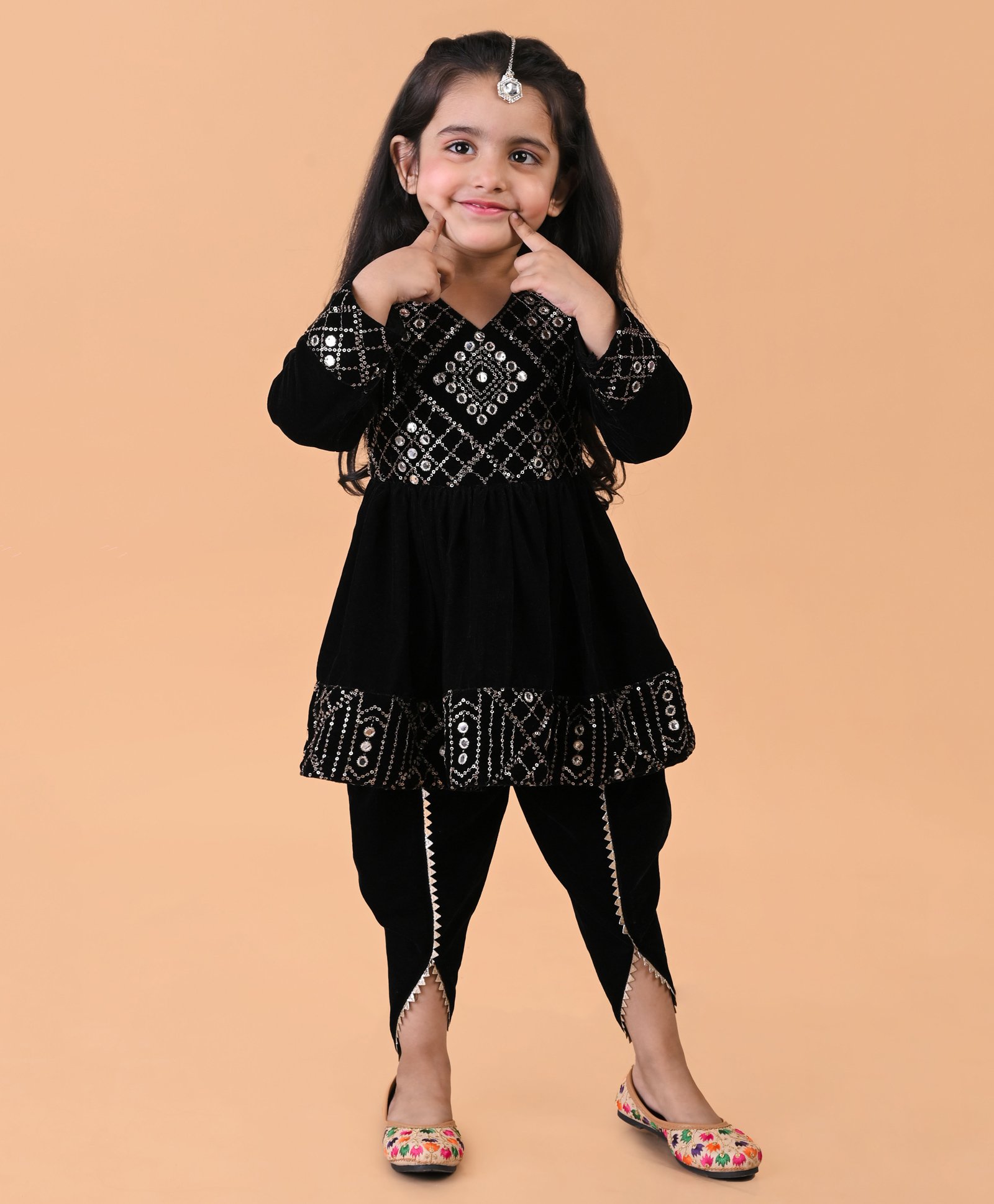 Titrit Velvet Full Sleeves Sequins Embellished Kurta & Dhoti Set - Black-picture-49