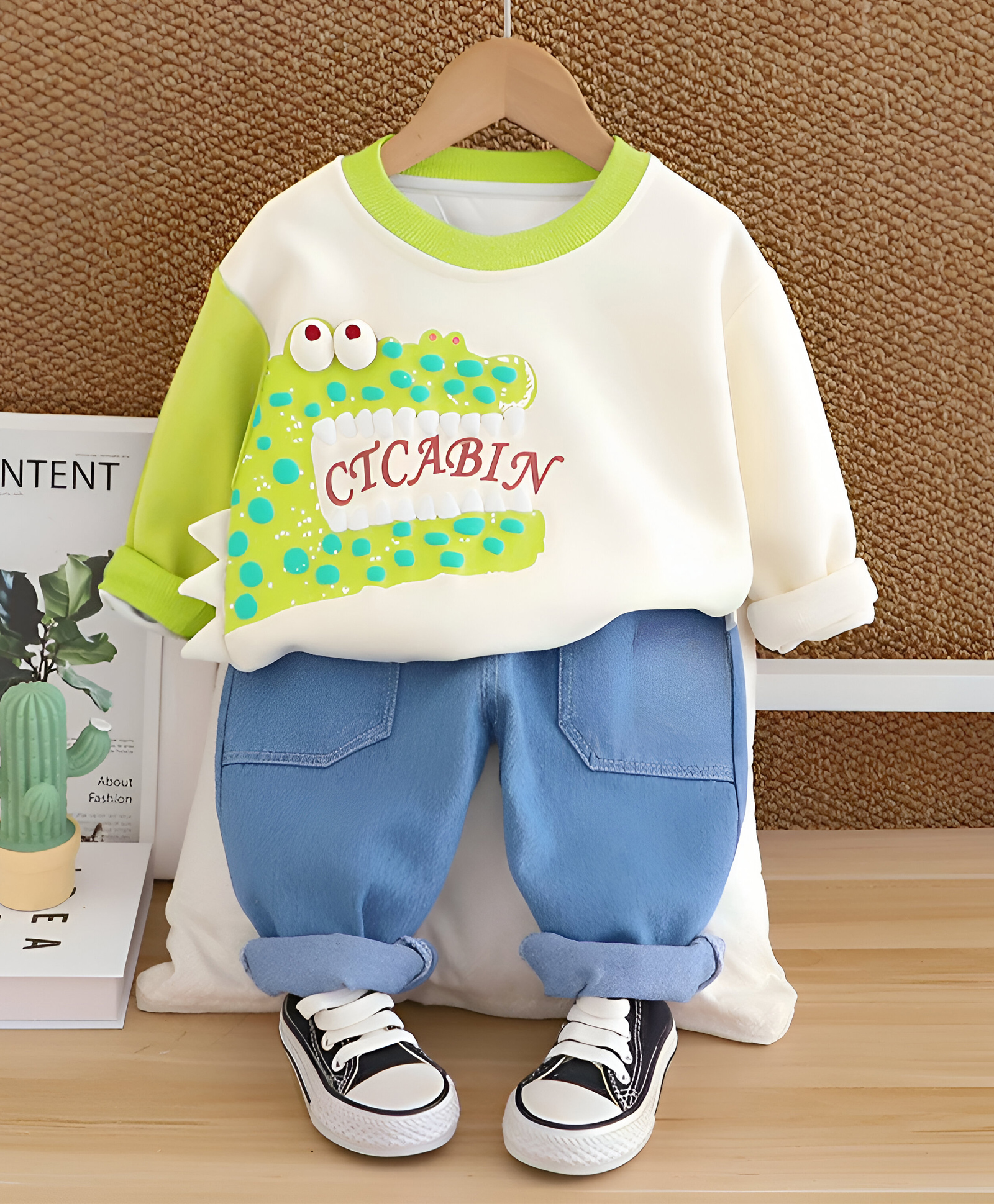 Googo Gaaga Cotton Full Sleeves Dinosaur Printed & Applique Detailed Sweatshirt Joggers Set - Cream