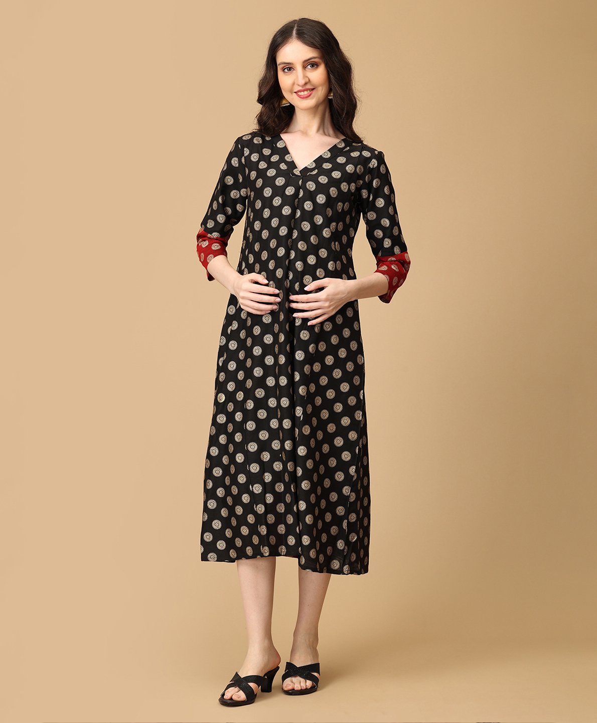 The Mom Store Cotton Three Fourth Sleeves Floral Foil Printed Maternity Dress With Nursing Access - Black-picture-36