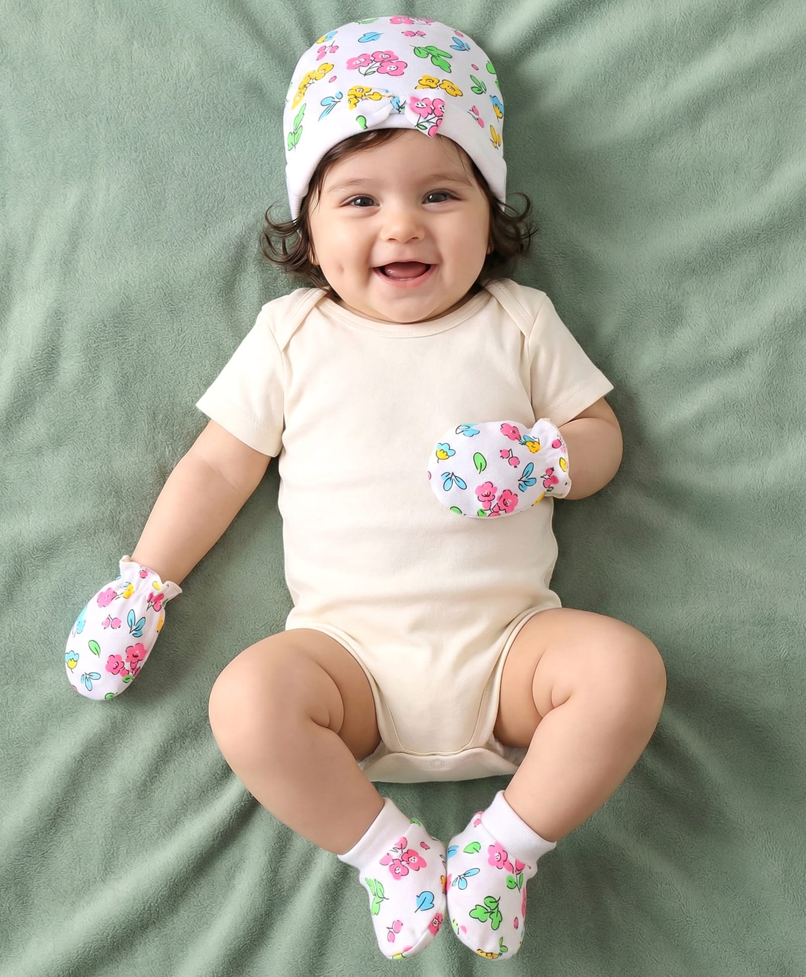 Babyhug 100% Cotton Interlock Knit Cap Mittens & Booties Set With Floral Print White - Diameter 15 cm-picture-24