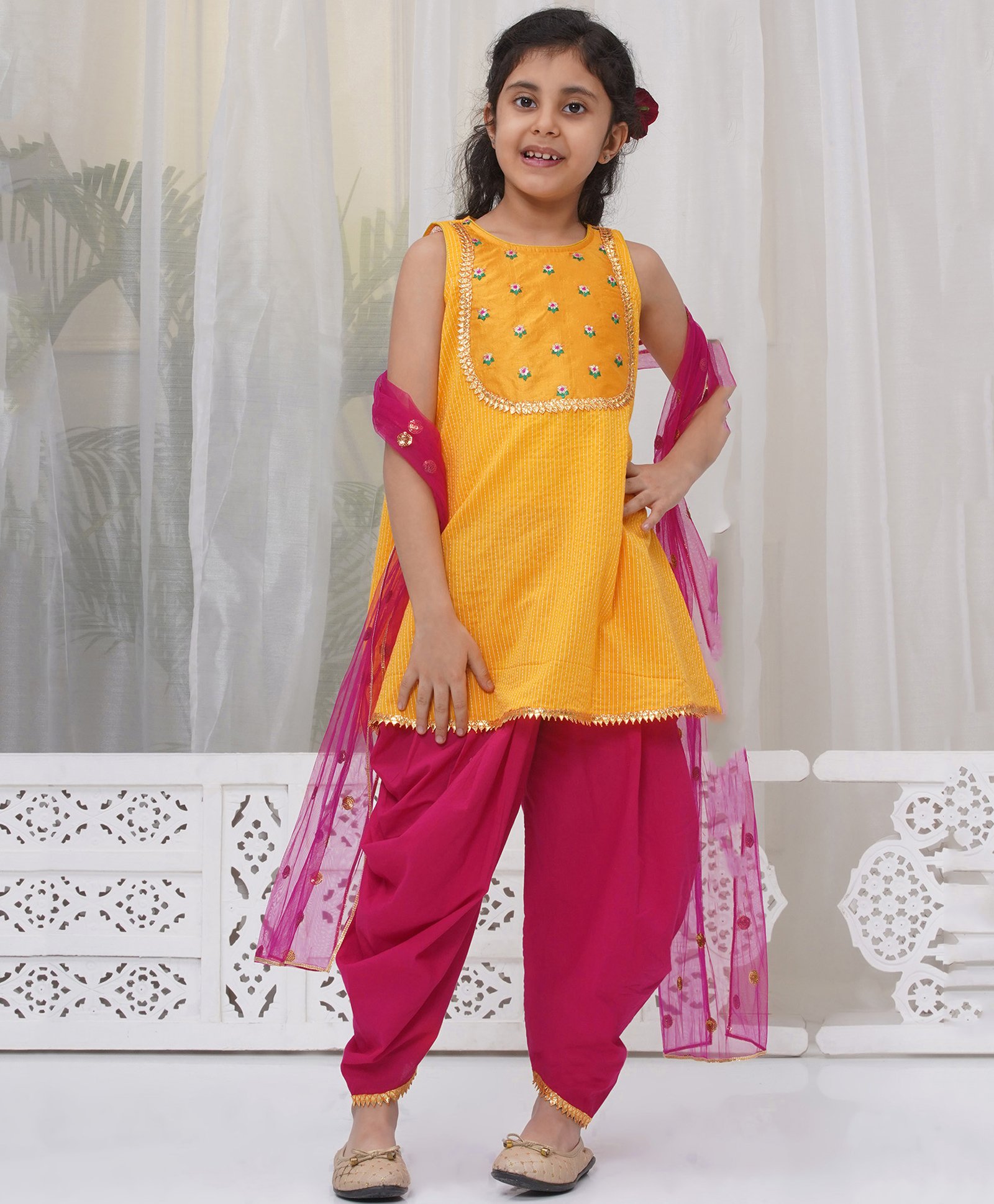 Little Bansi Cotton Sleeveless Floral Embroidered & Gota Lace Embellished Kurta With Dhoti & Dupatta Set - Yellow-image-43