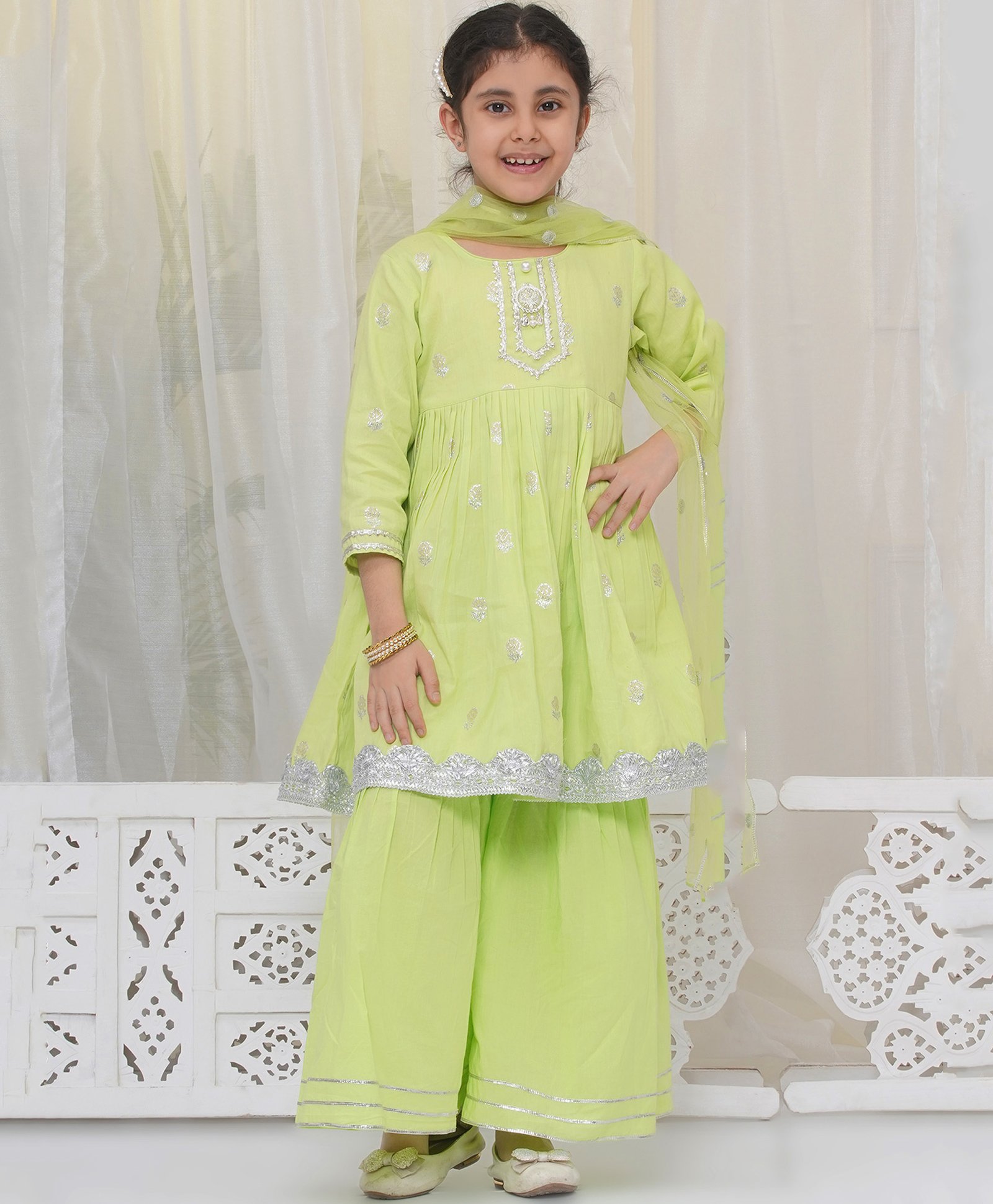 Little Bansi 100% Cotton Three Fourth Sleeves Floral Embroidery & Lace Embellished Style Kurta Sharara With Dupatta Set - Green-picture-29