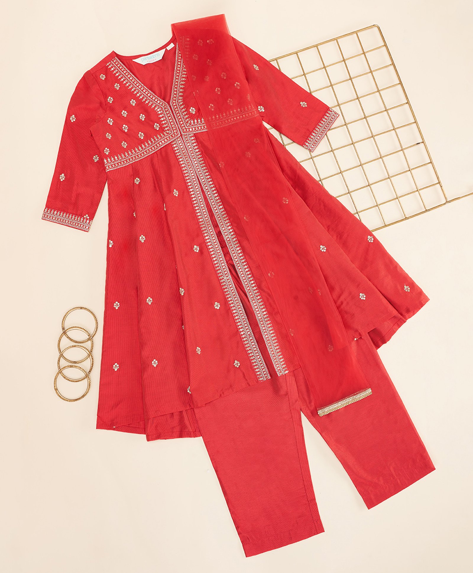 Akkriti by Pantaloons Cotton Three Fourth Sleeves Sequins Embellished Ethnic Designed Kurta With Pant & Dupatta Set - Red-image-24