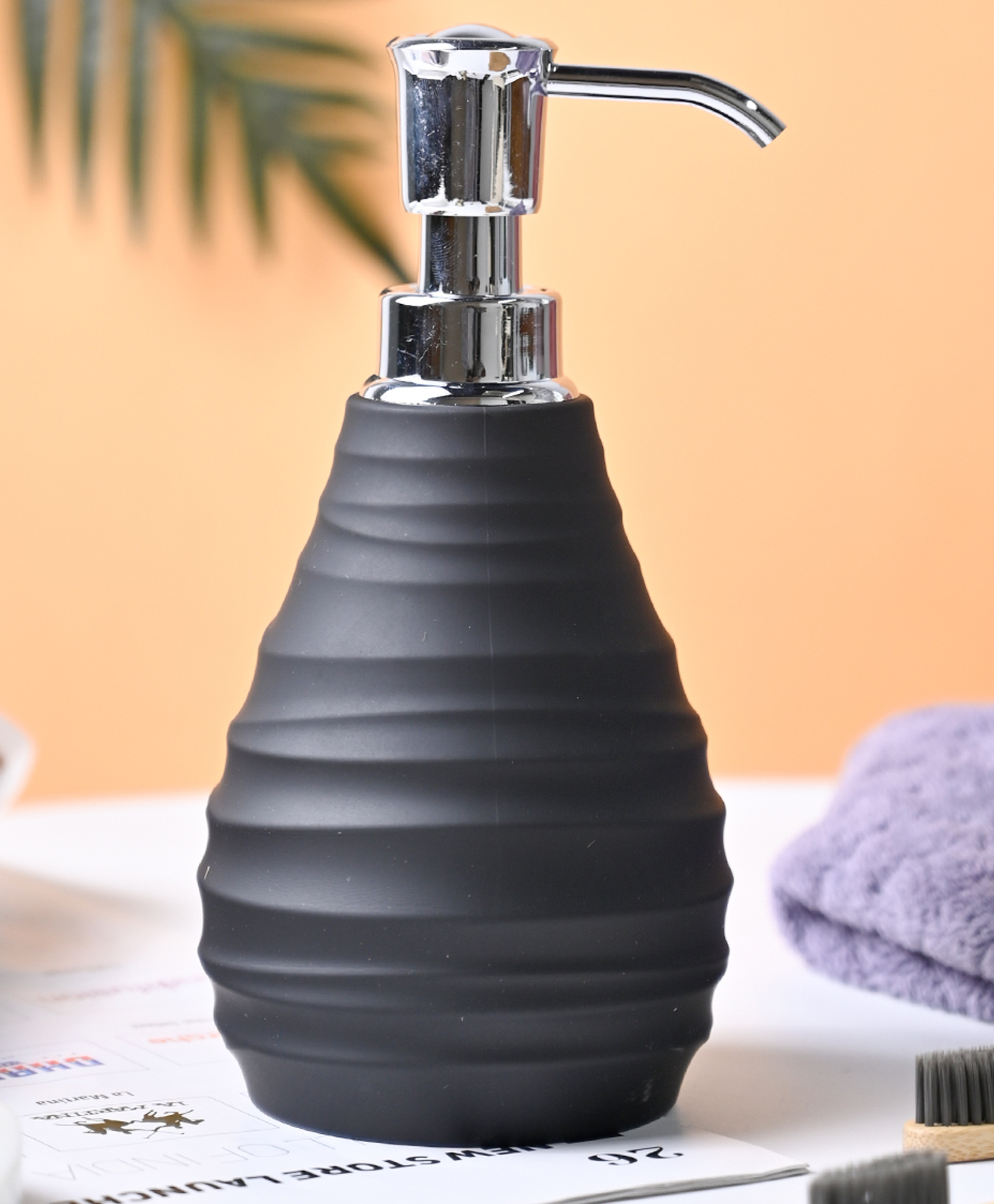 Voncasa Black Soap Dispenser - 310 ml-image-4