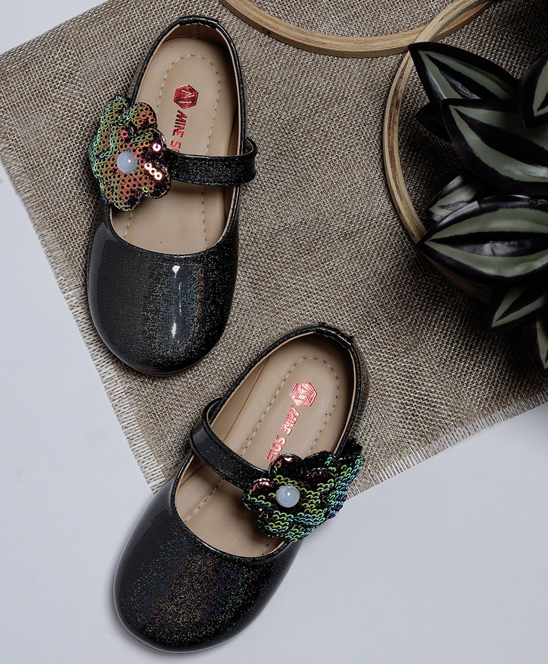 Mine Sole Glittered & Floral Sequins Embellished With Velco Closure Mary Jane Ballerinas - Black-image-24