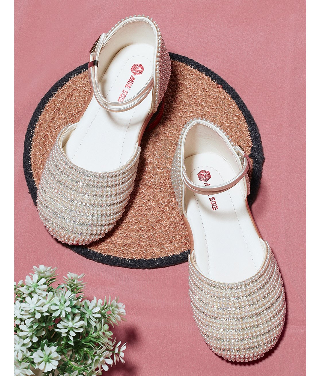 Mine Sole Pearls Embellished Sandals - White-image-9
