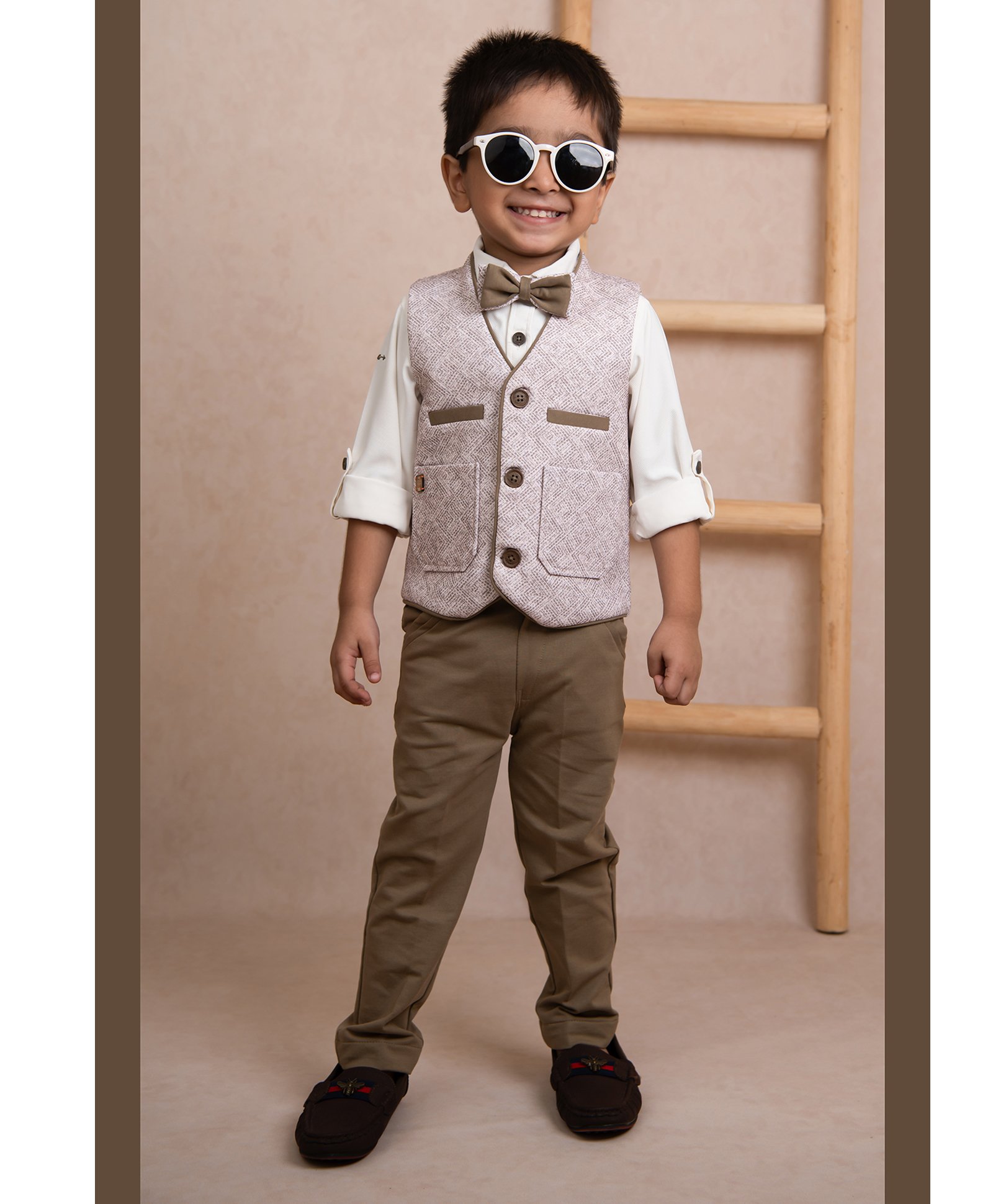 LITTLE COLLARS Full Sleeves Chevron Printed 3 Piece Party Suit Set - Khaki-picture-22