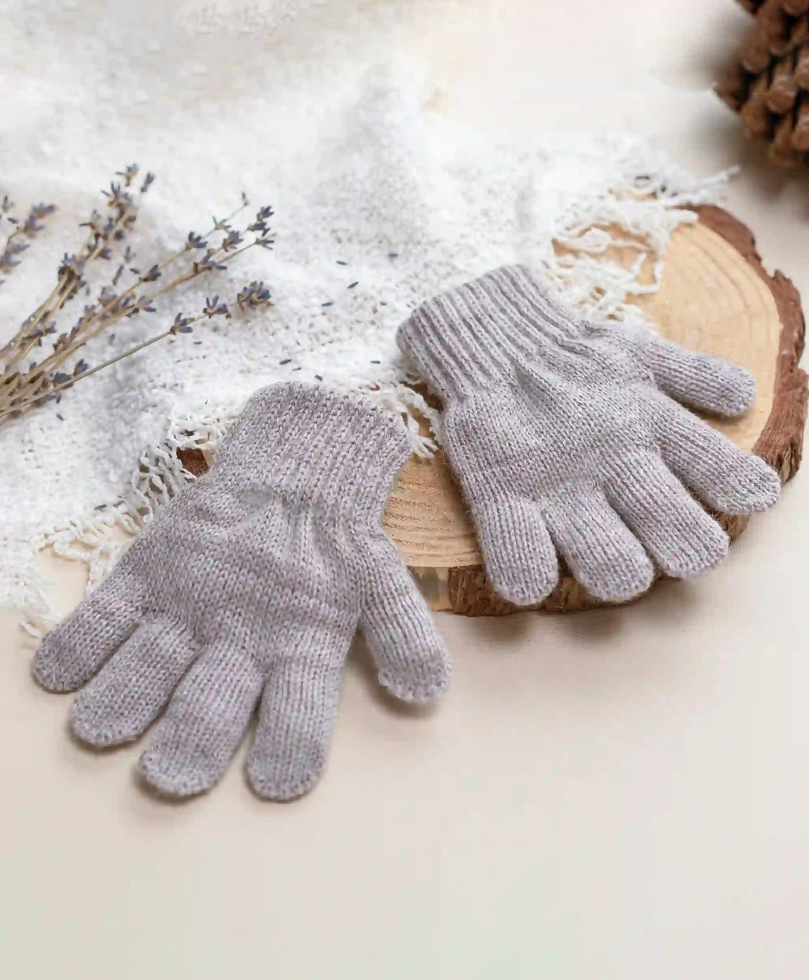 SuperBottoms Woollen Blend Solid Gloves - Grey-picture-24
