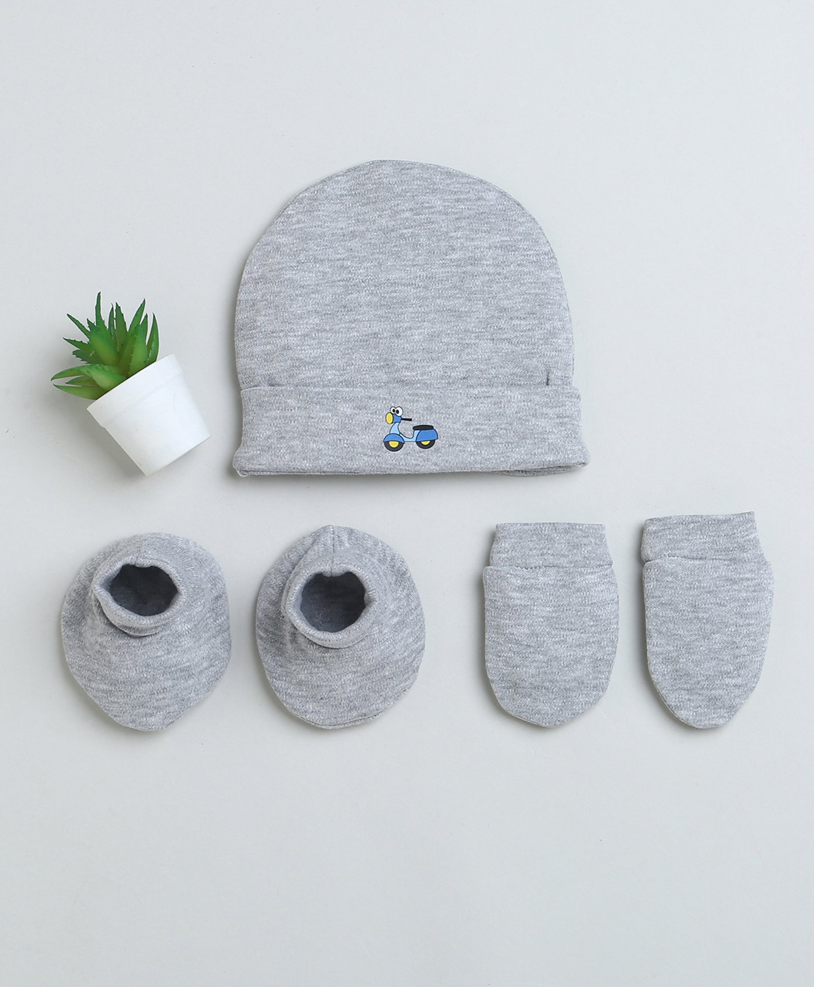 BUMZEE Interlock Knit Cap Mittens & Booties Set with Vehicle Print Grey - Diameter 11.5 cm-image-28