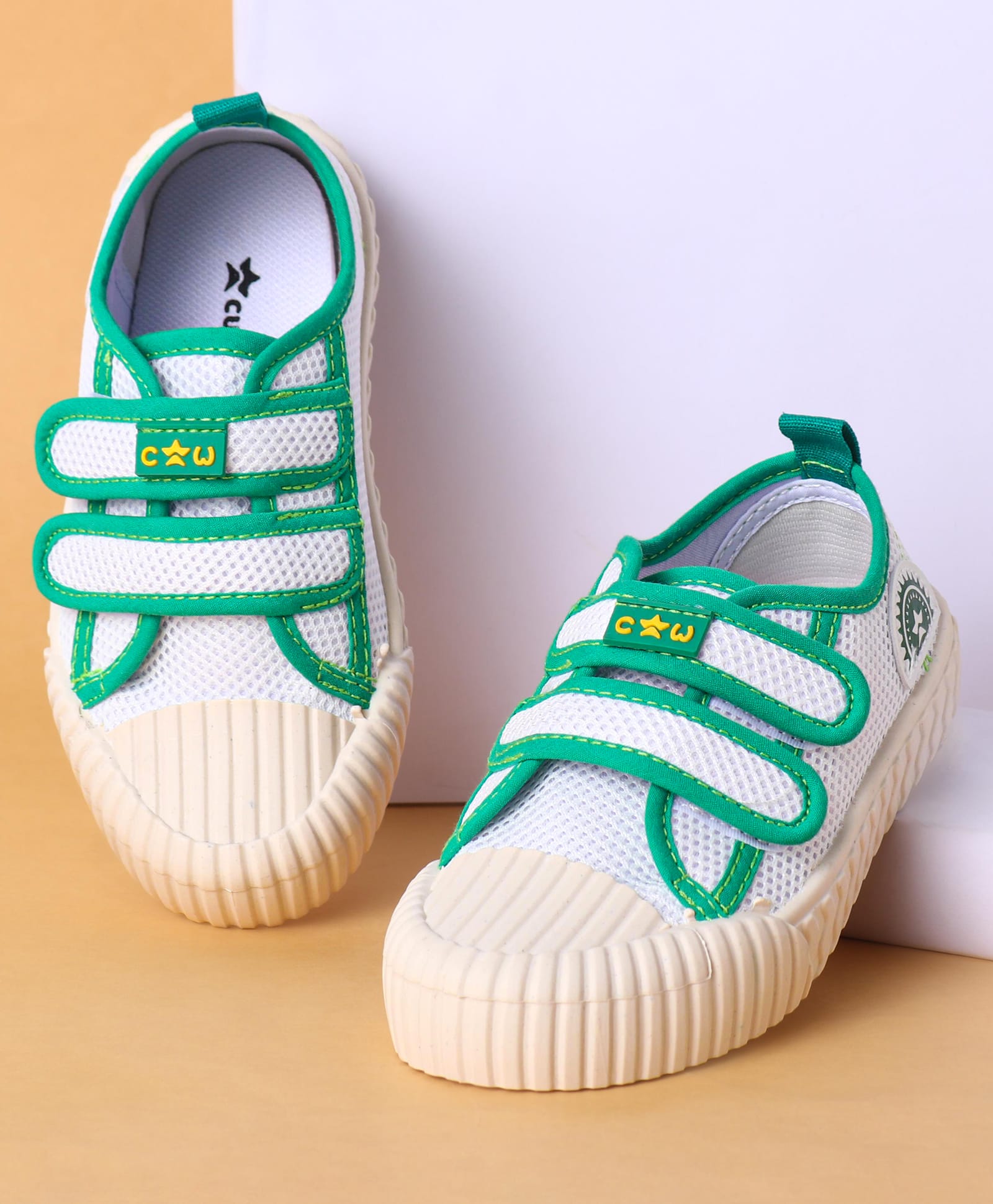 Cute Walk by Babyhug Velcro Closure Casual Shoes - Green-image-28