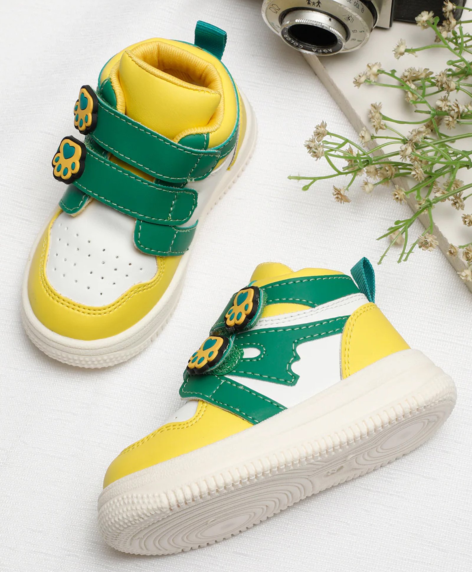 ONYC Dog Paw Patch Detailed & Colour Blocked With Double Velcro Closure Sneakers - Yellow & Green