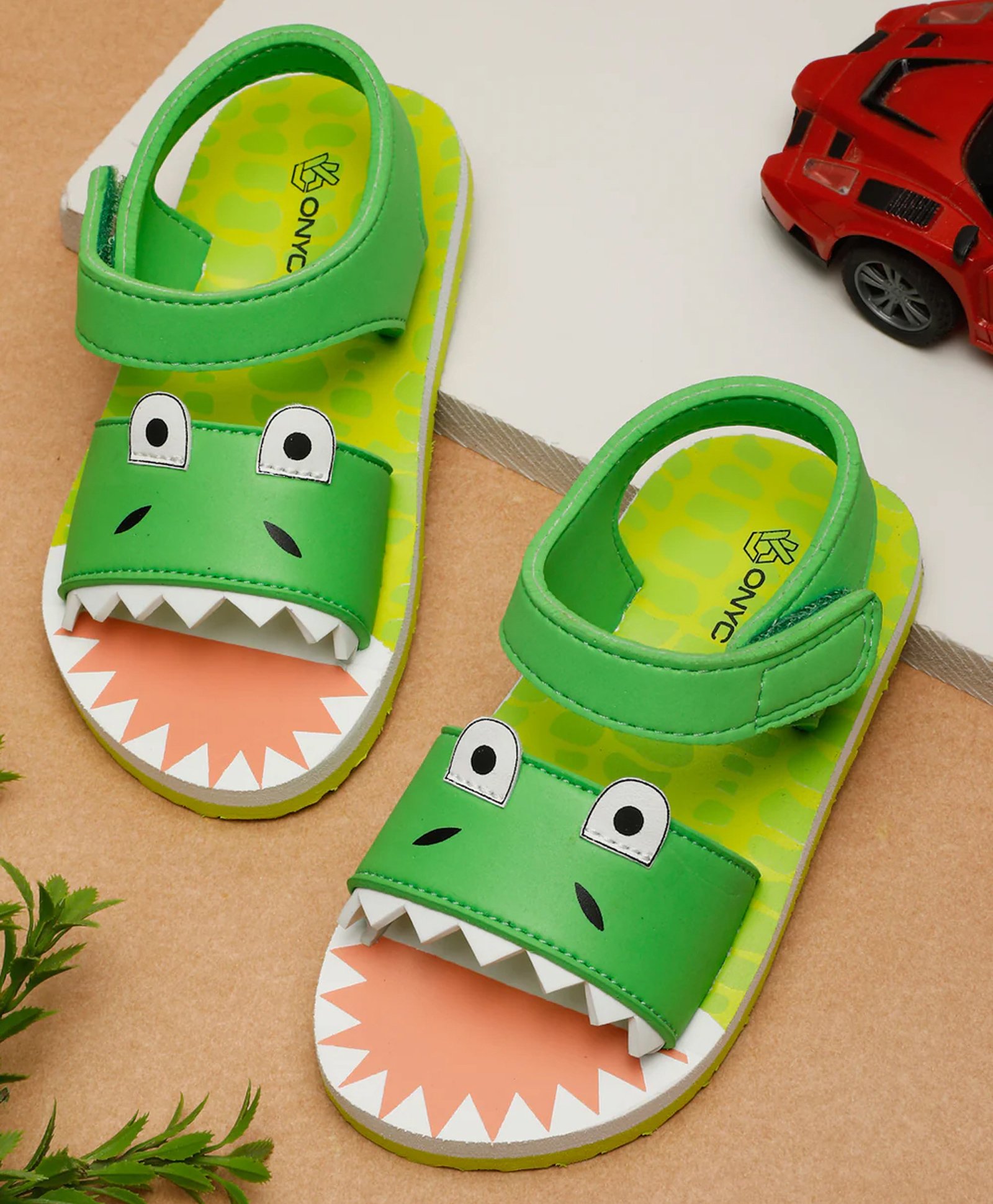 ONYC Crocodile Designed & Applique Detailed Sandals - Green-image-39
