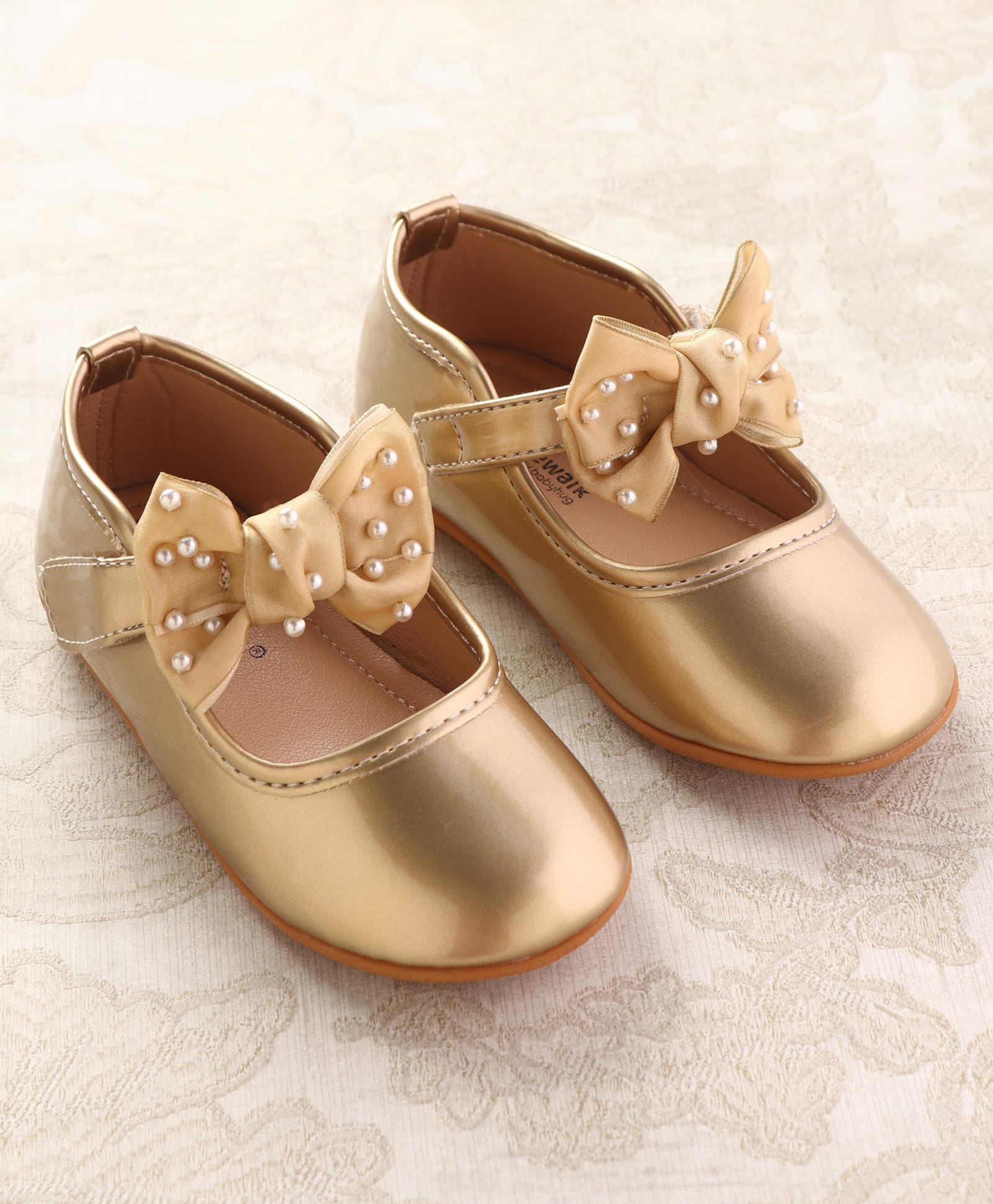 Cute Walk by Babyhug Ballerinas With Velcro Closure & Bow Applique - Golden-image-26