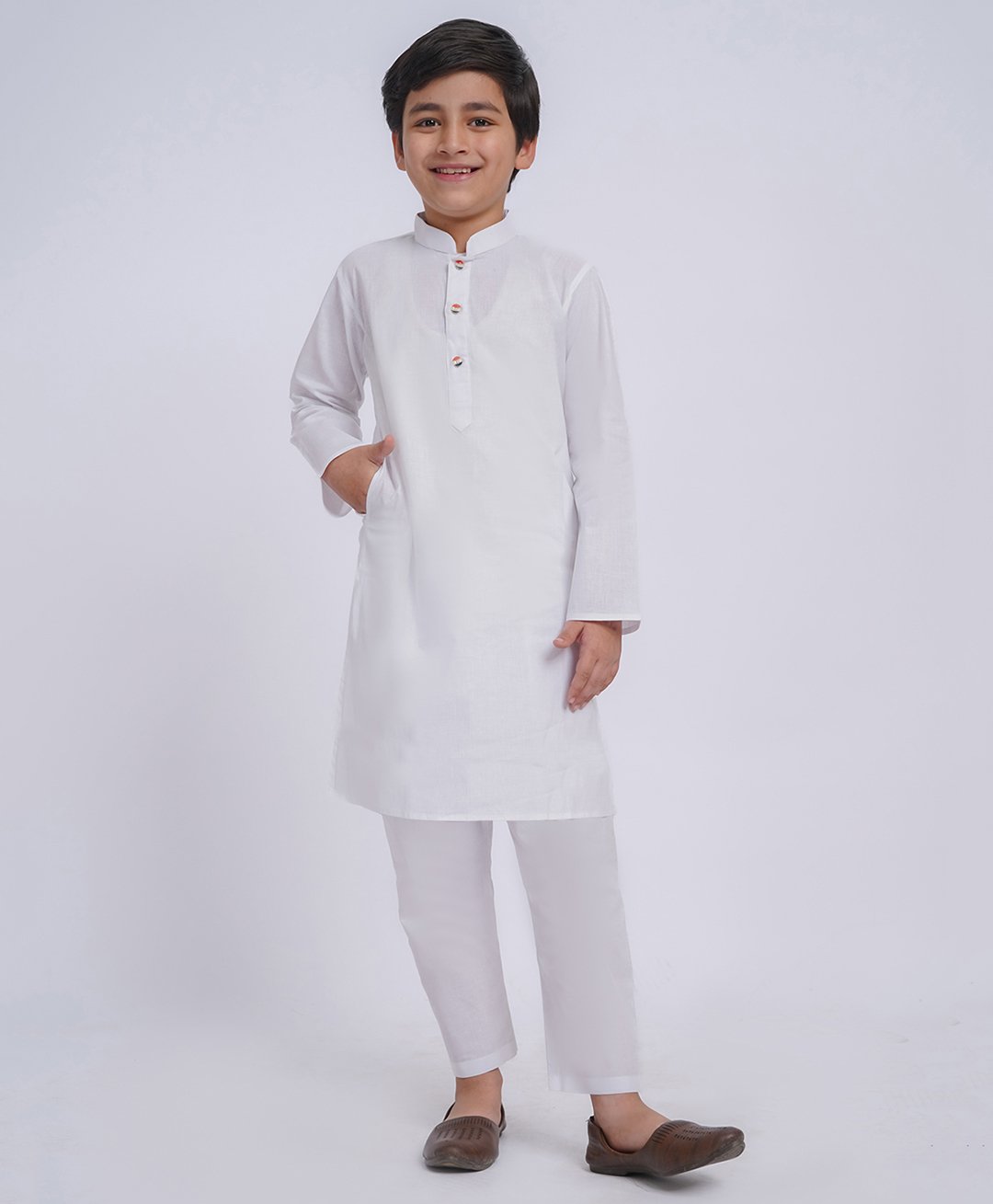 Vastramay Cotton Full Sleeves Solid Kurta Pyjama Set - White-image-45