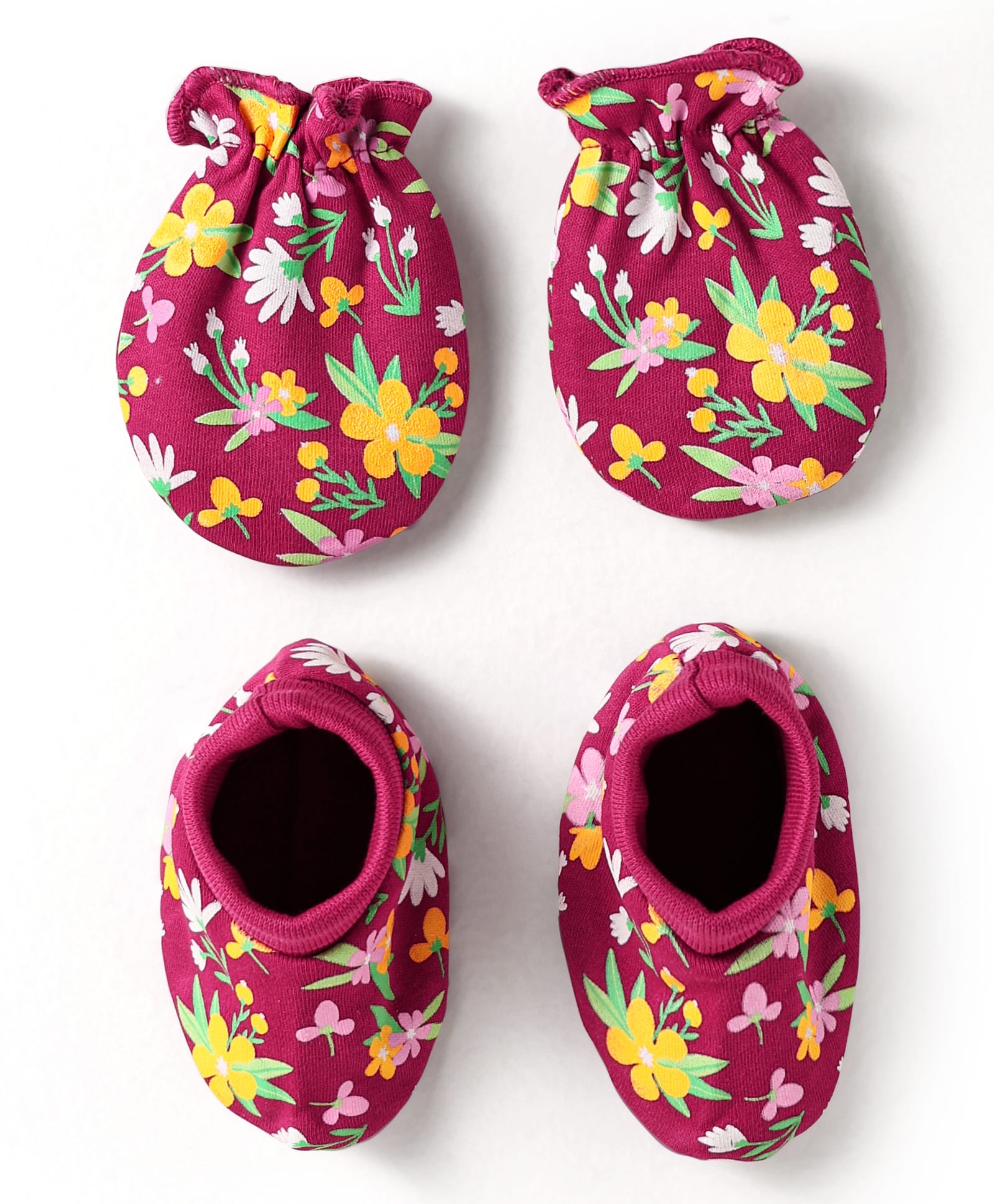 Babyhug 100% Cotton Interlock Knit Mittens & Booties With Floral Print - Maroon-image-7