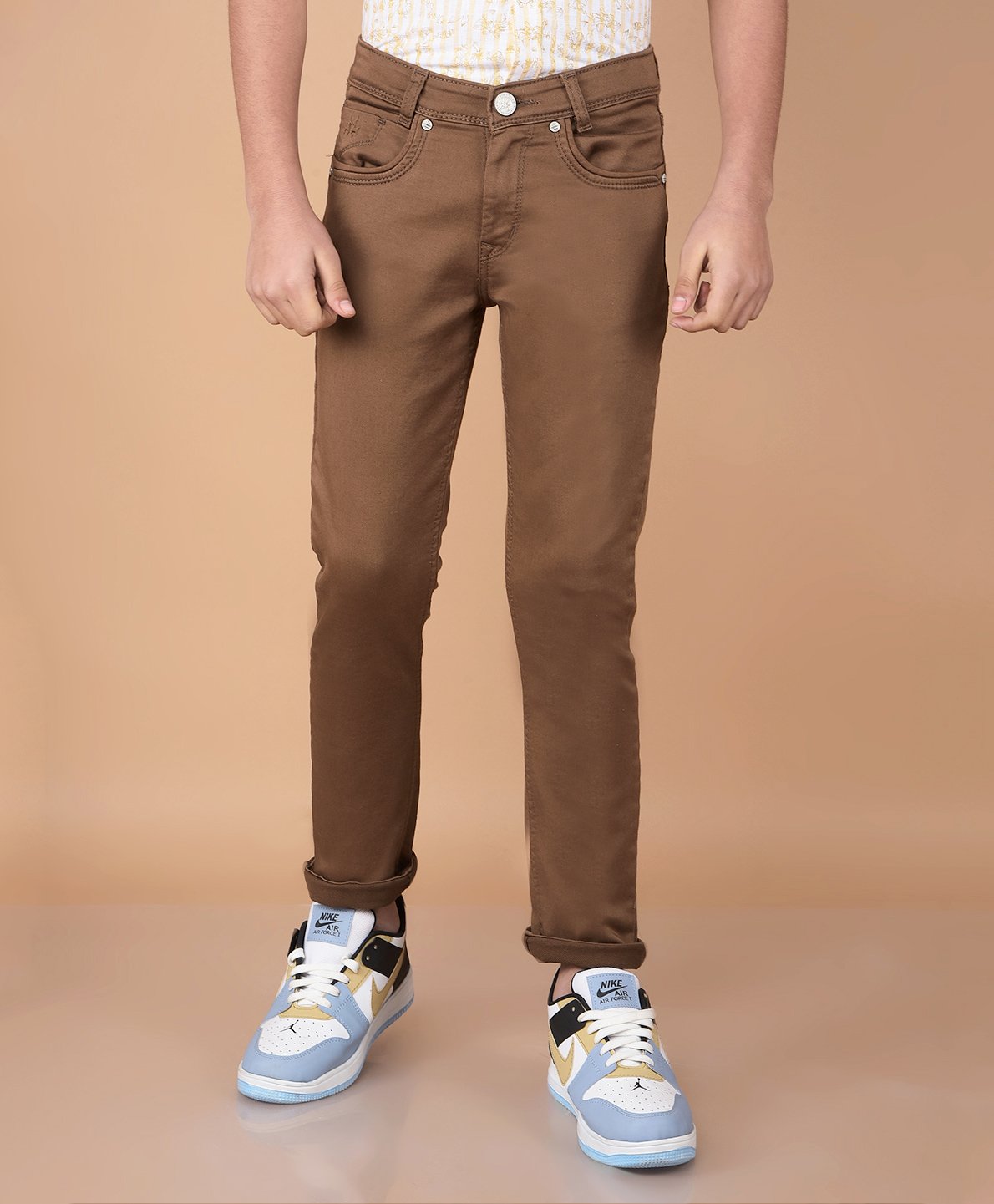 CRIMSOUNE CLUB Cotton Solid Jeans - Brown-picture-10