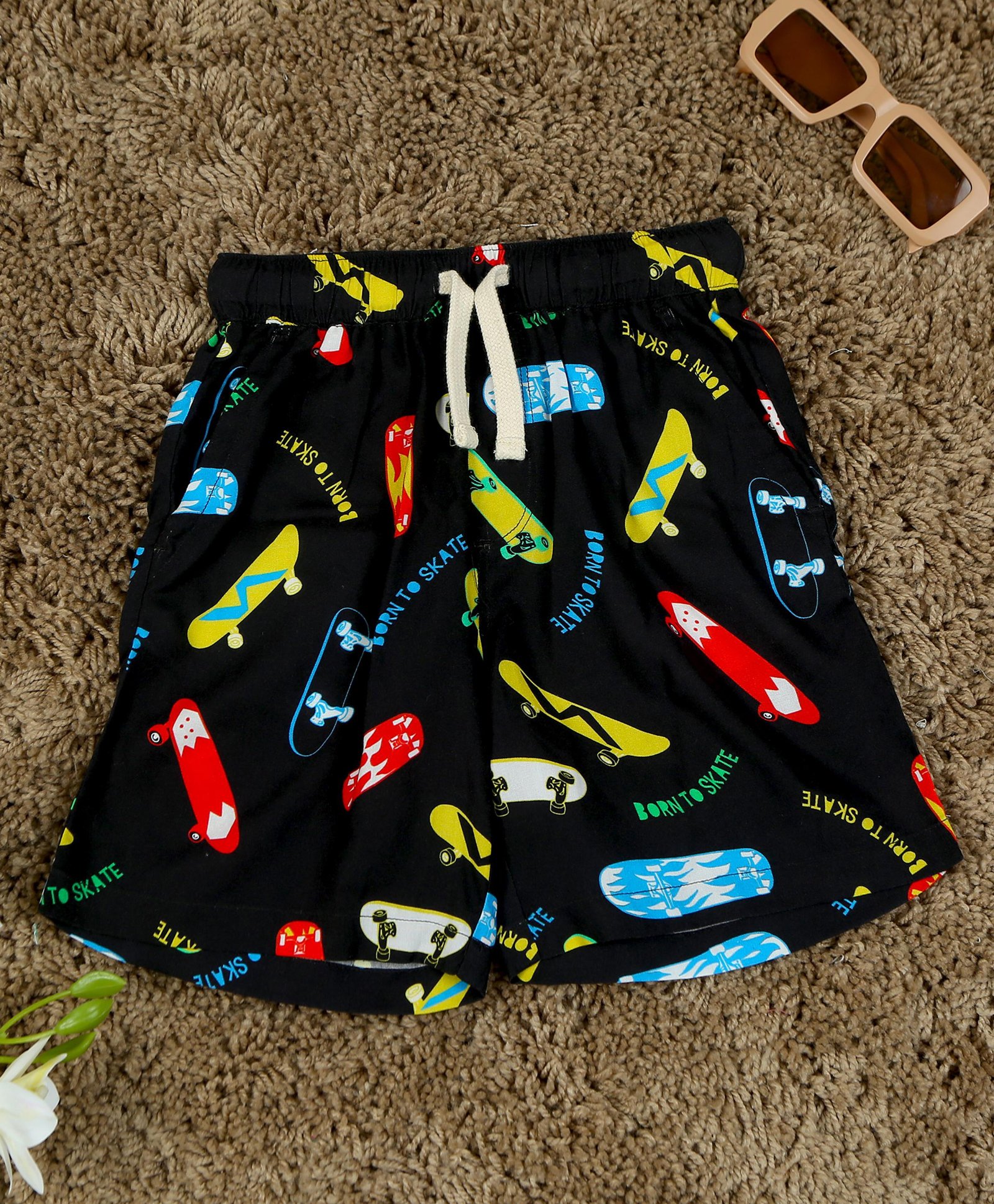 The Lion and the Fish Viscose Skateboard Printed Shorts - Black-picture-14