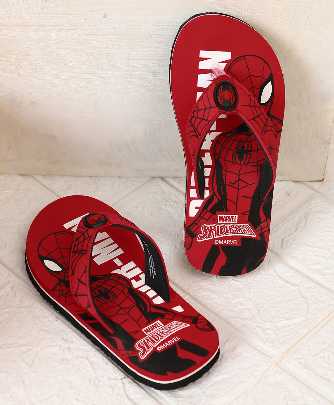 Kidsville Marvel Avengers Featuring Spider Man Character Printed Flip Flops - Red-picture-23