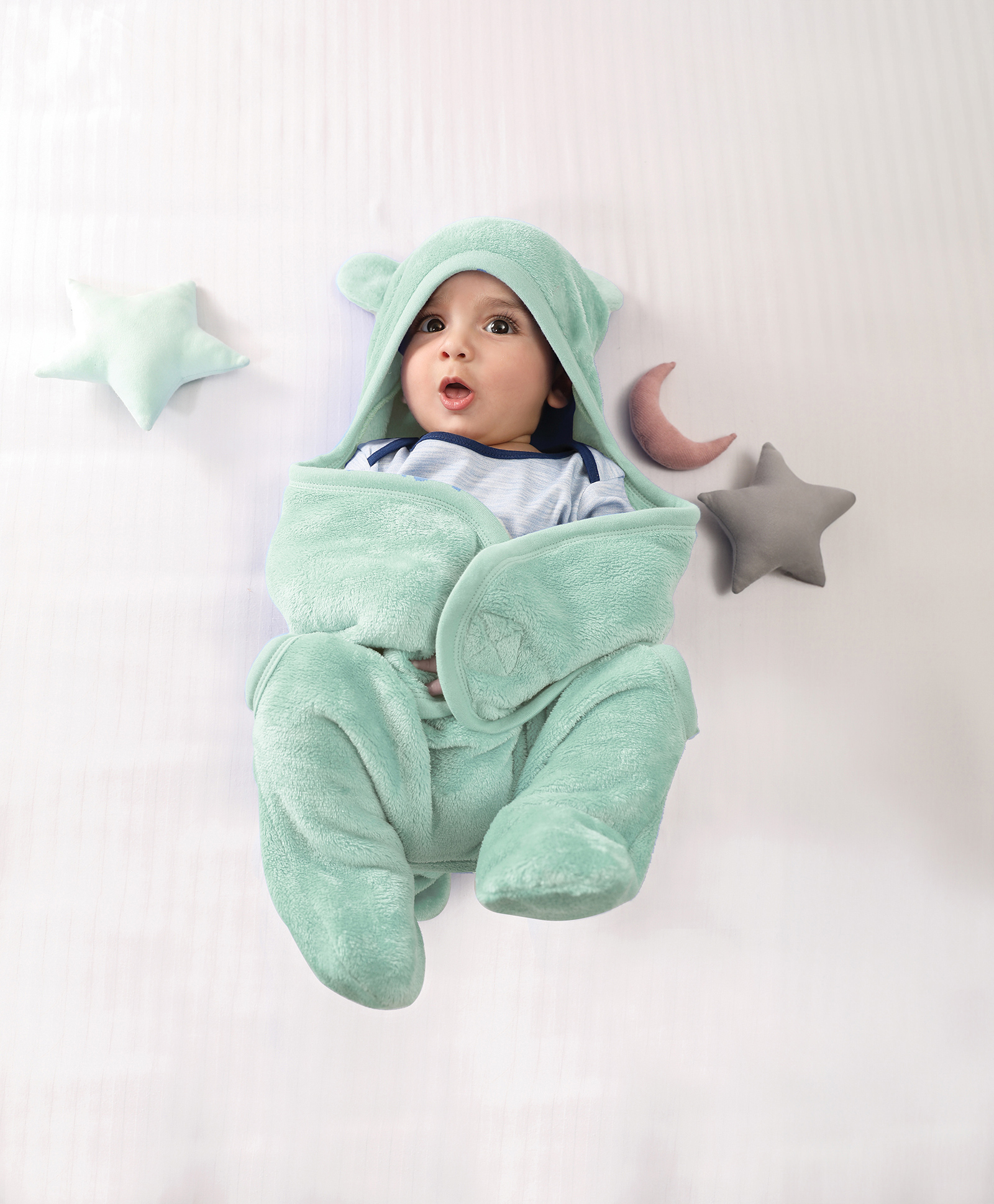 Mi Arcus Furry Hooded Blanket with Ear Applique - Sea Green-picture-10