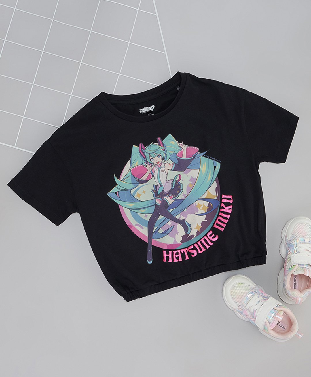 Pantaloons Junior Cotton Elastane Anime Featuring Half Sleeves Hatsune Miku Character Printed Top - Jet Black-picture-15