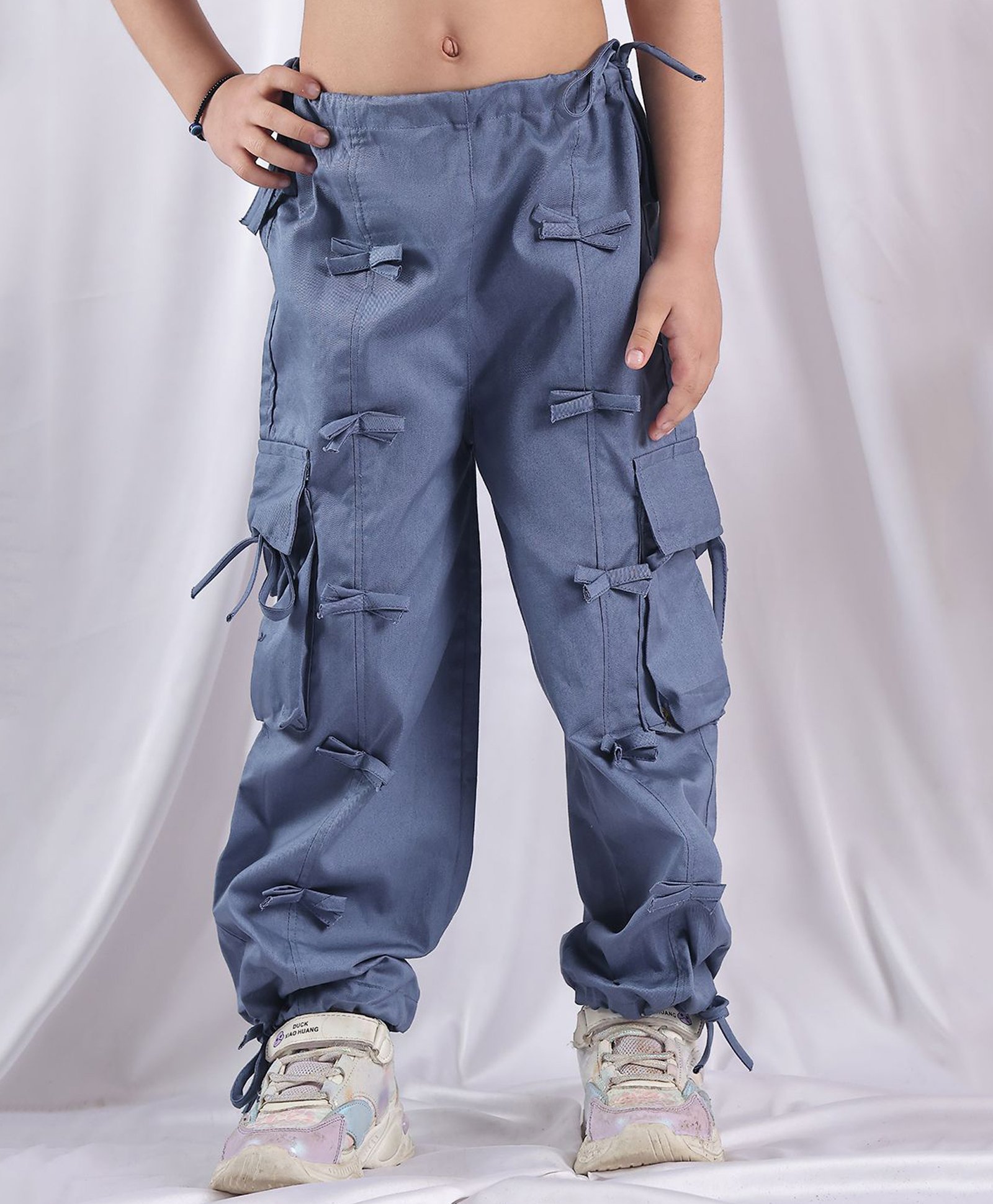 NEUDIS Cotton Solid Cargo Pants - Blue-picture-22