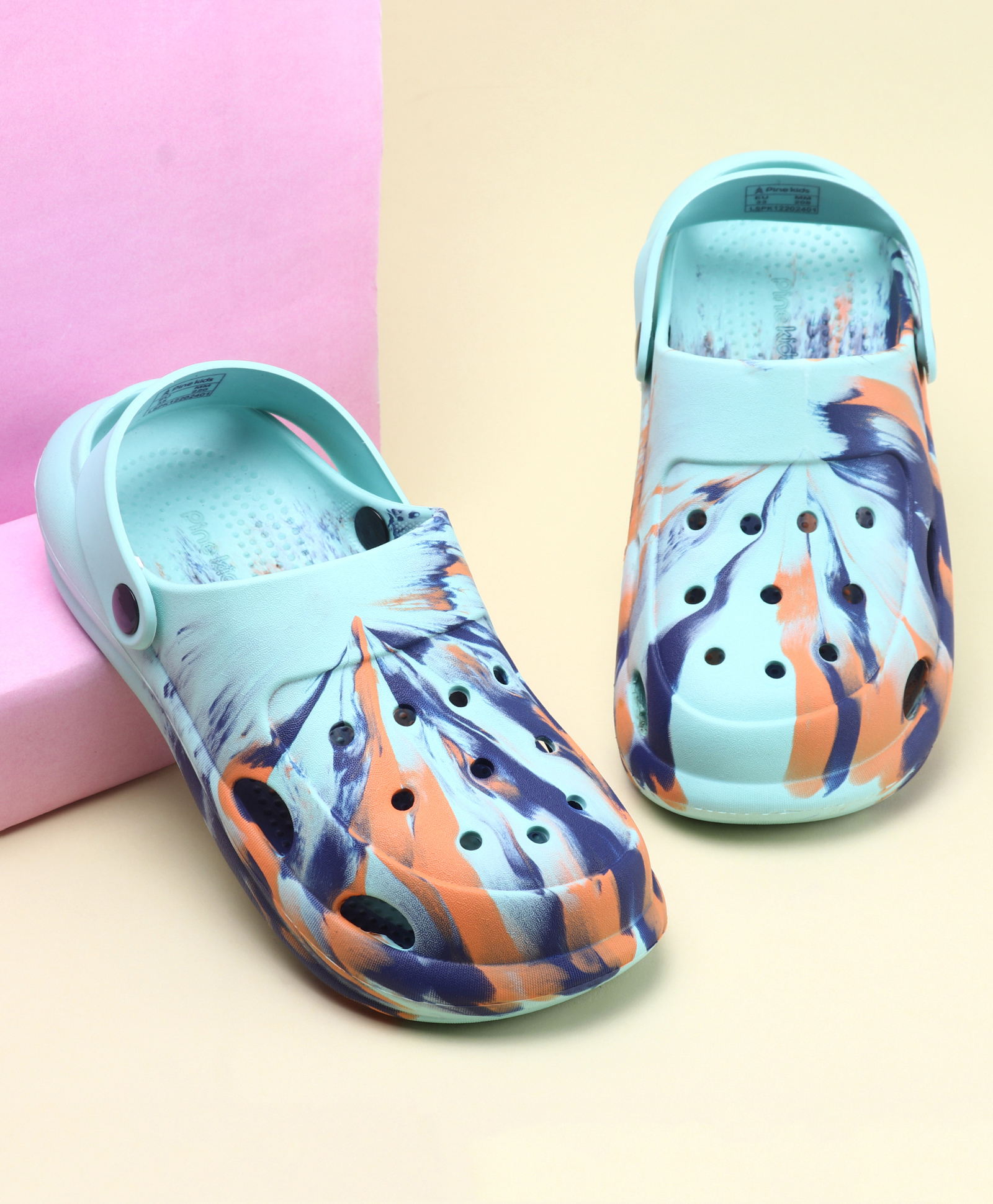 Pine Kids Back Strap Closure Clogs With Marble Print - Sea Green-picture-38