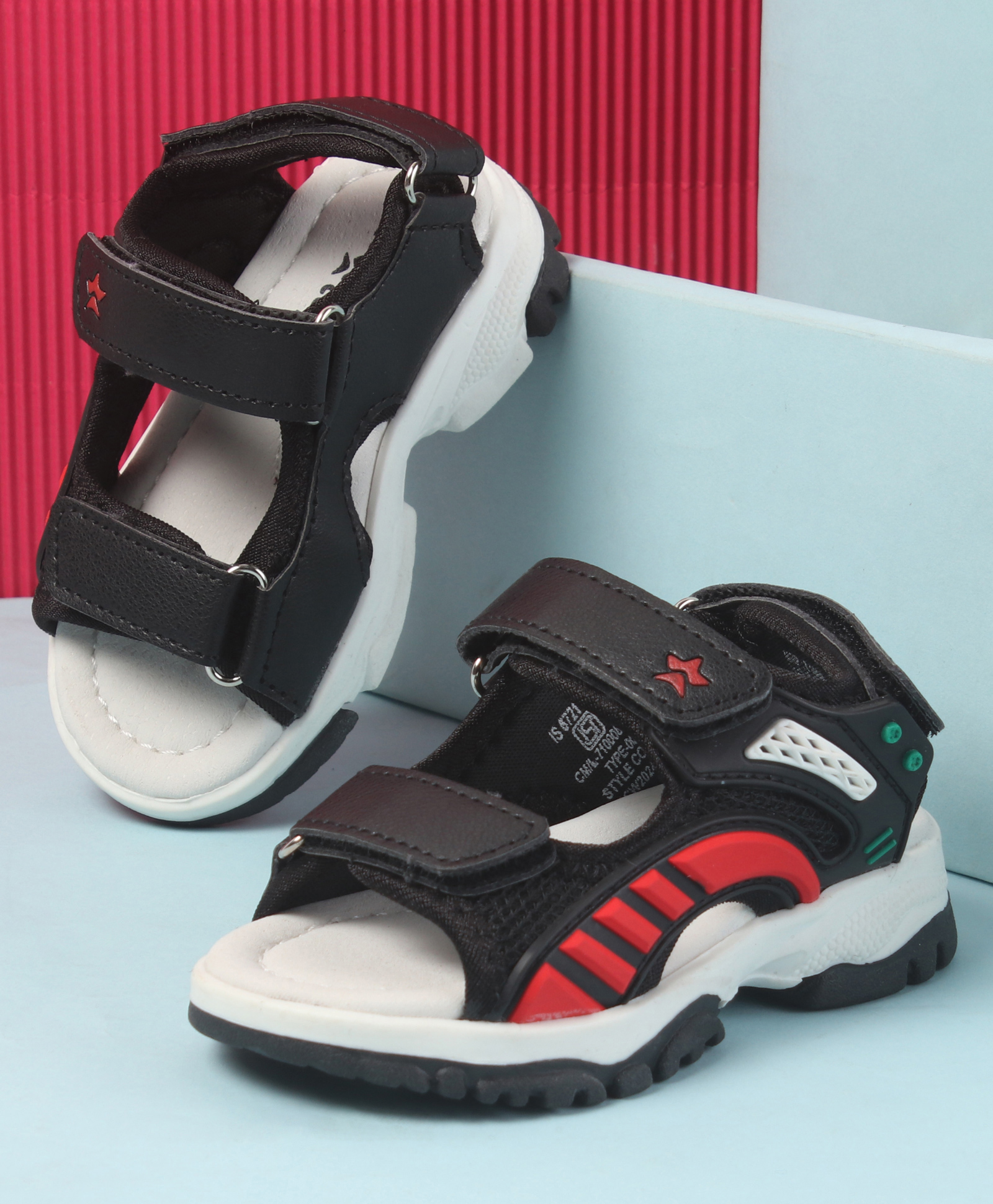 Cute Walk by Babyhug Velcro Closure Sandals with 3D Applique - Black-picture-11