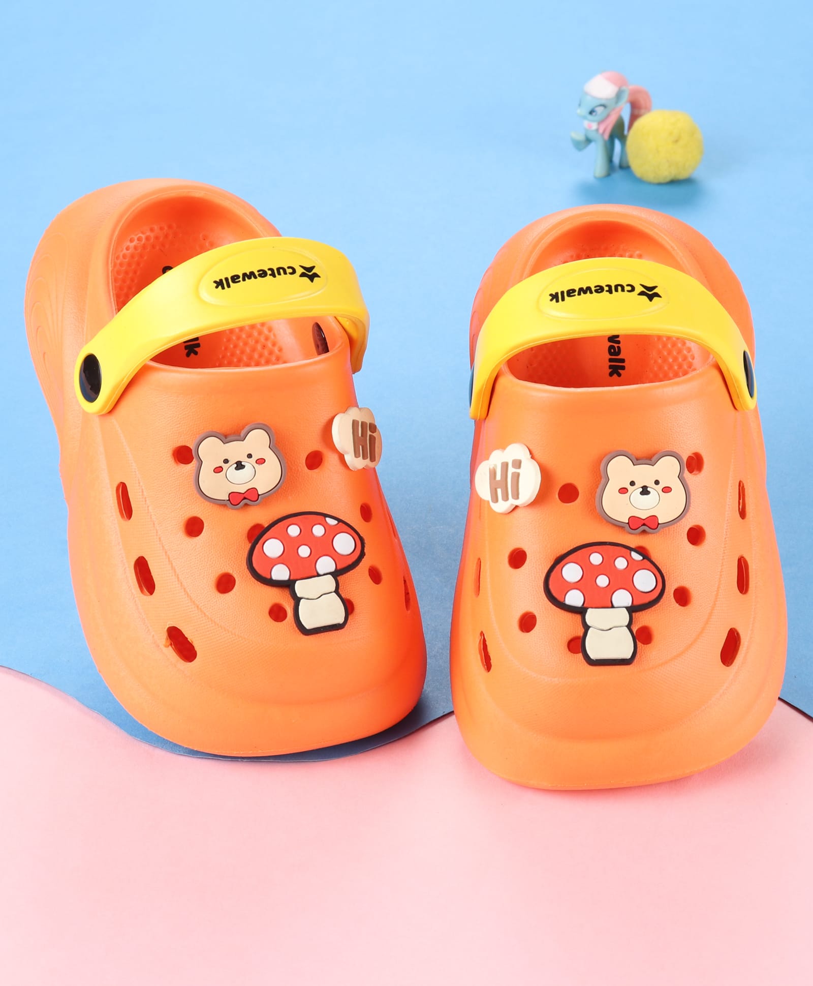 Cute Walk by Babyhug Back Strap Closure Clogs With Animal Applique - Orange-picture-18