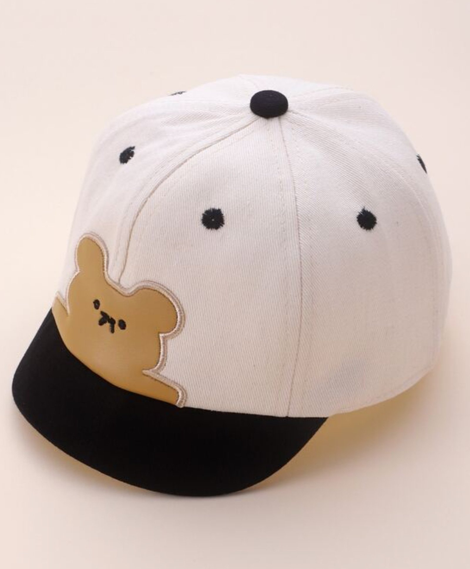 Ziory Cartoon Bear Designed Cap - Beige & Black