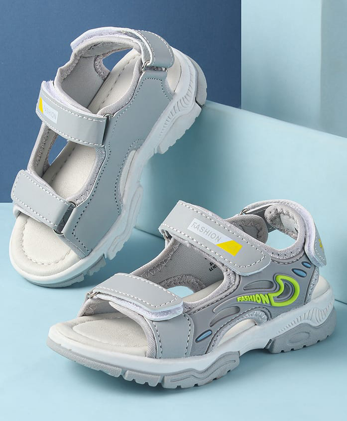 Cute Walk by Babyhug Velcro Closure Sandals with Fashion Applique - Grey-picture-15