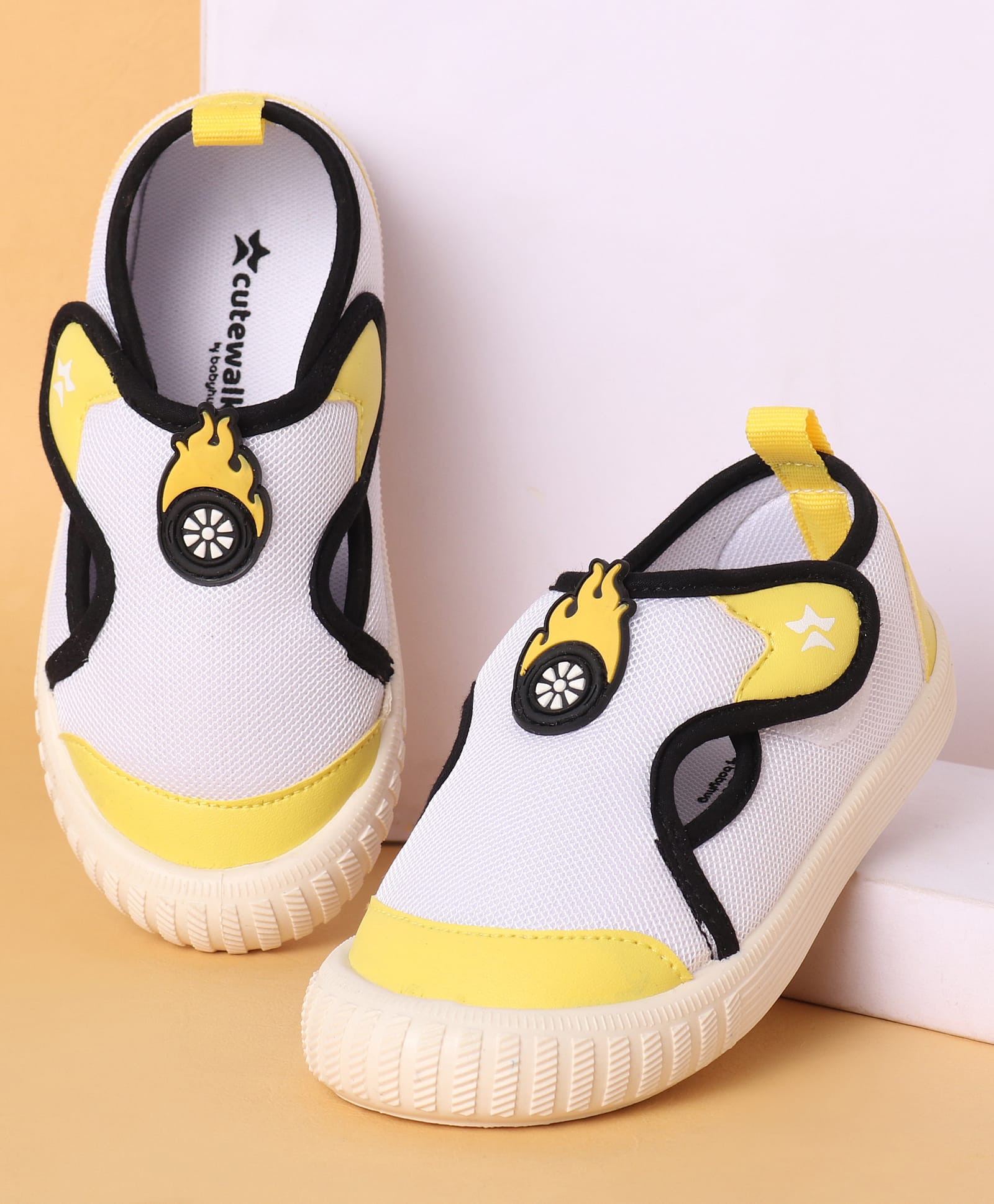 Cute Walk by Babyhug Casual Shoes with Velcro Closure & Fireball Applique - White & Yellow-picture-12