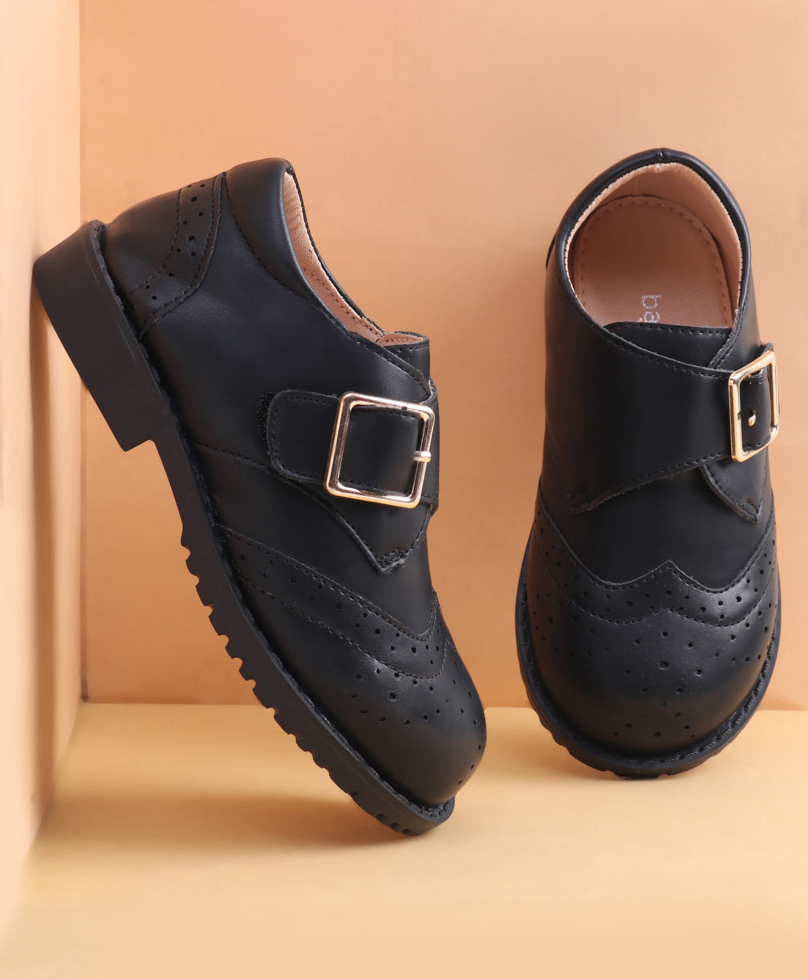 babyoye clip closure solid coloured party wear shoes - black