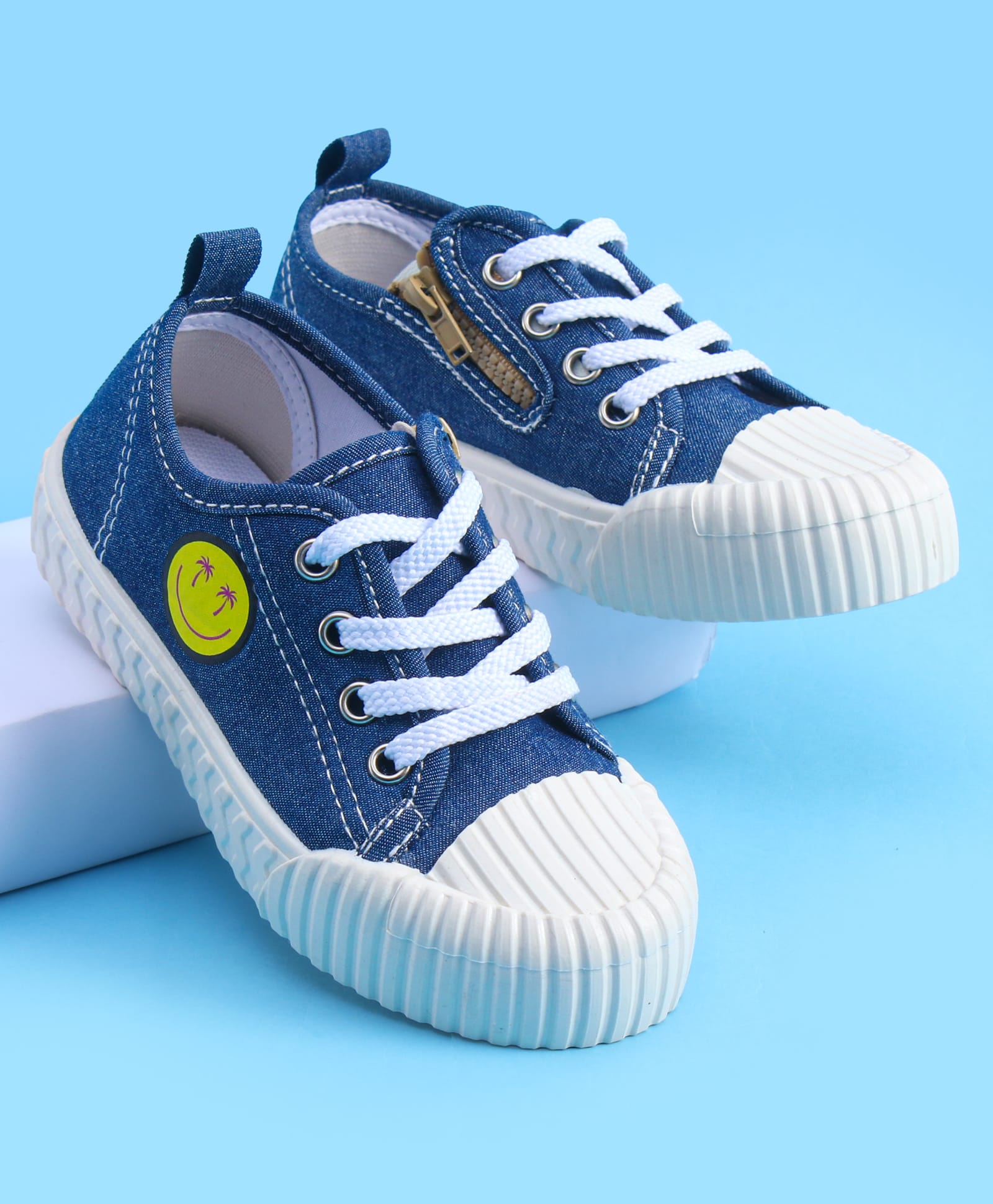 Pine Kids Lace Ups Casual Shoes With Smile Print - Blue-picture-26