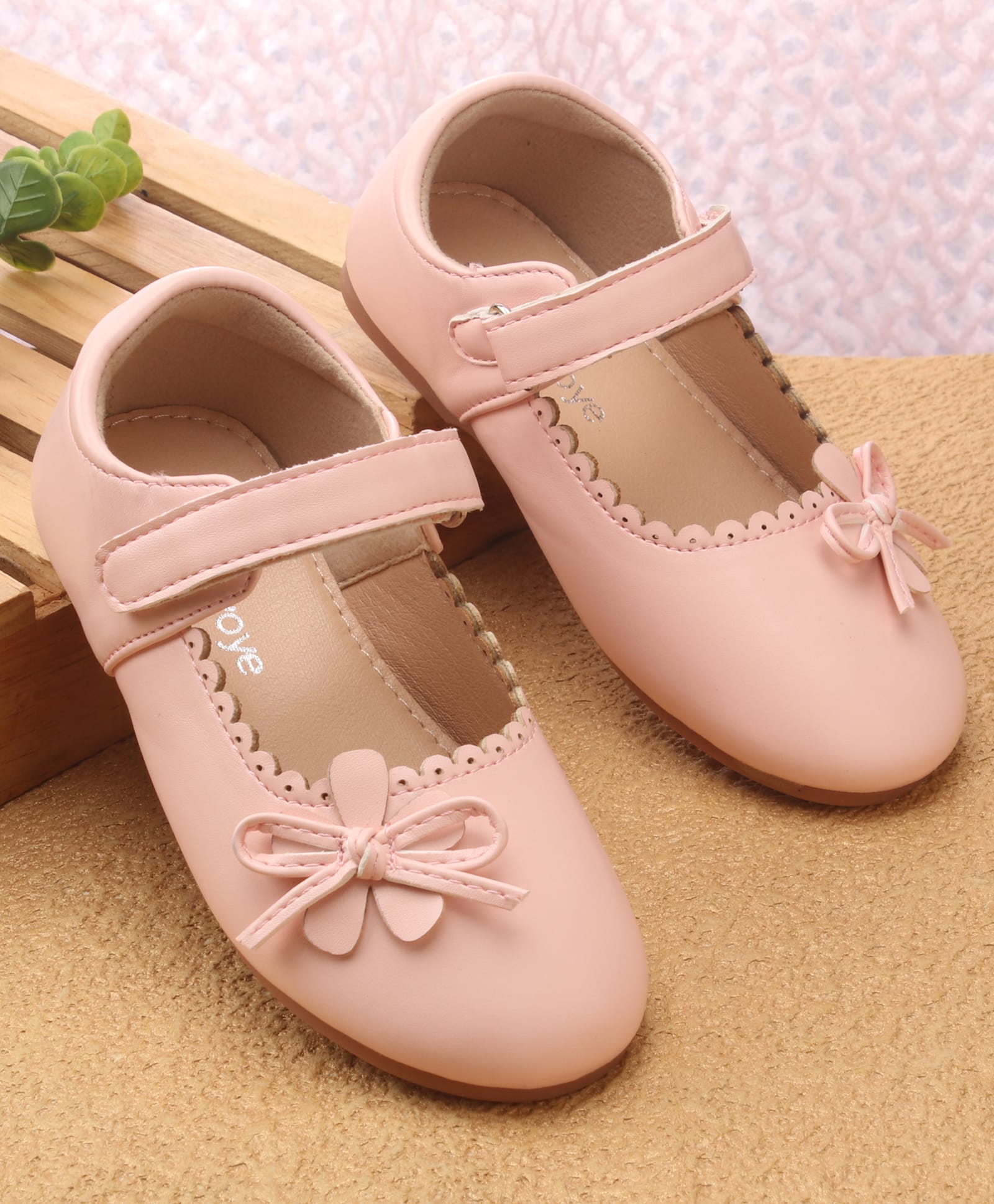 Babyoye Velcro Closure Ballerina With Floral Applique - Pink-picture-19