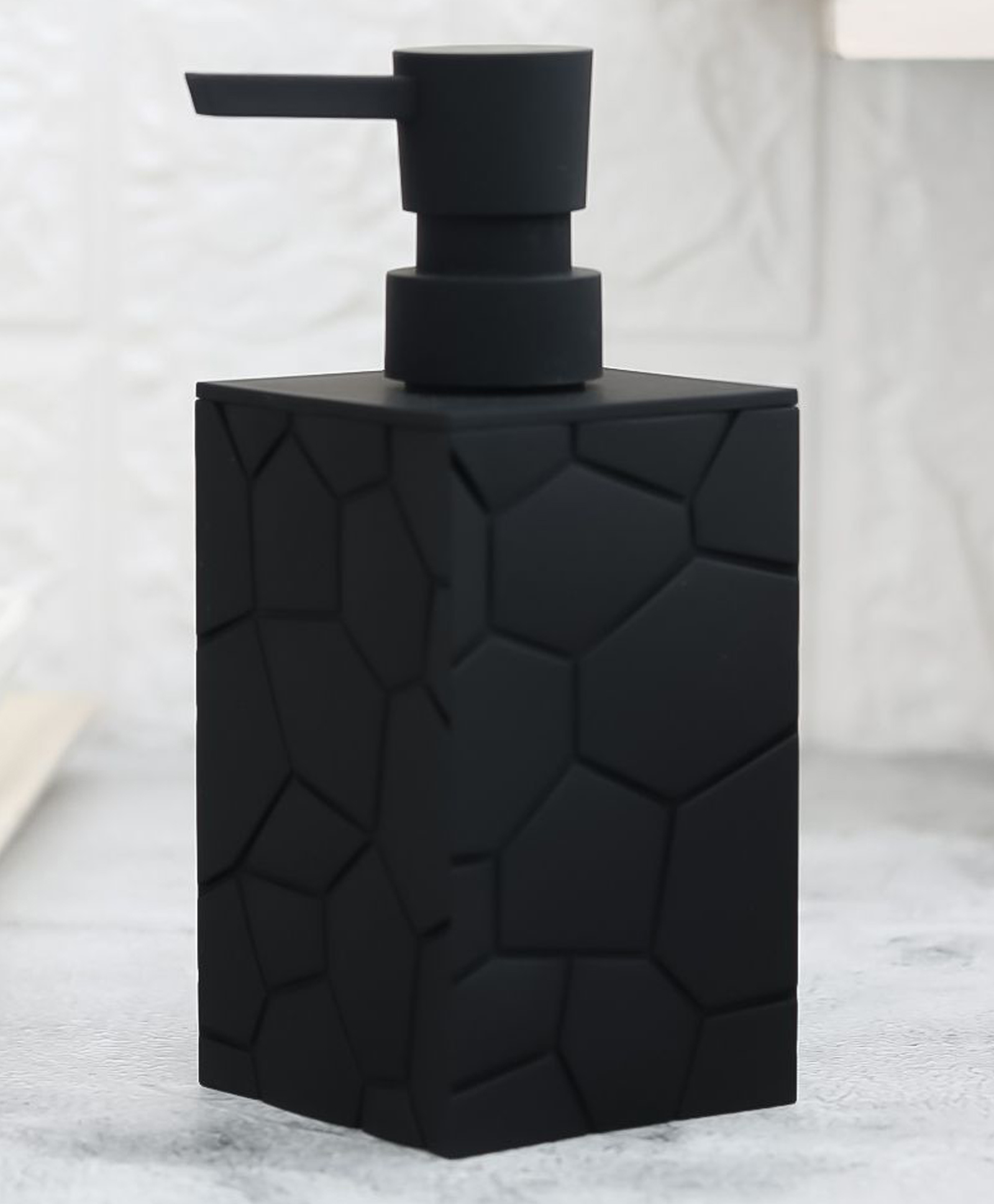 The Procure Store Honeycomb Texture Square Matte Liquid Soap Dispenser 325 ml- Black-image-9