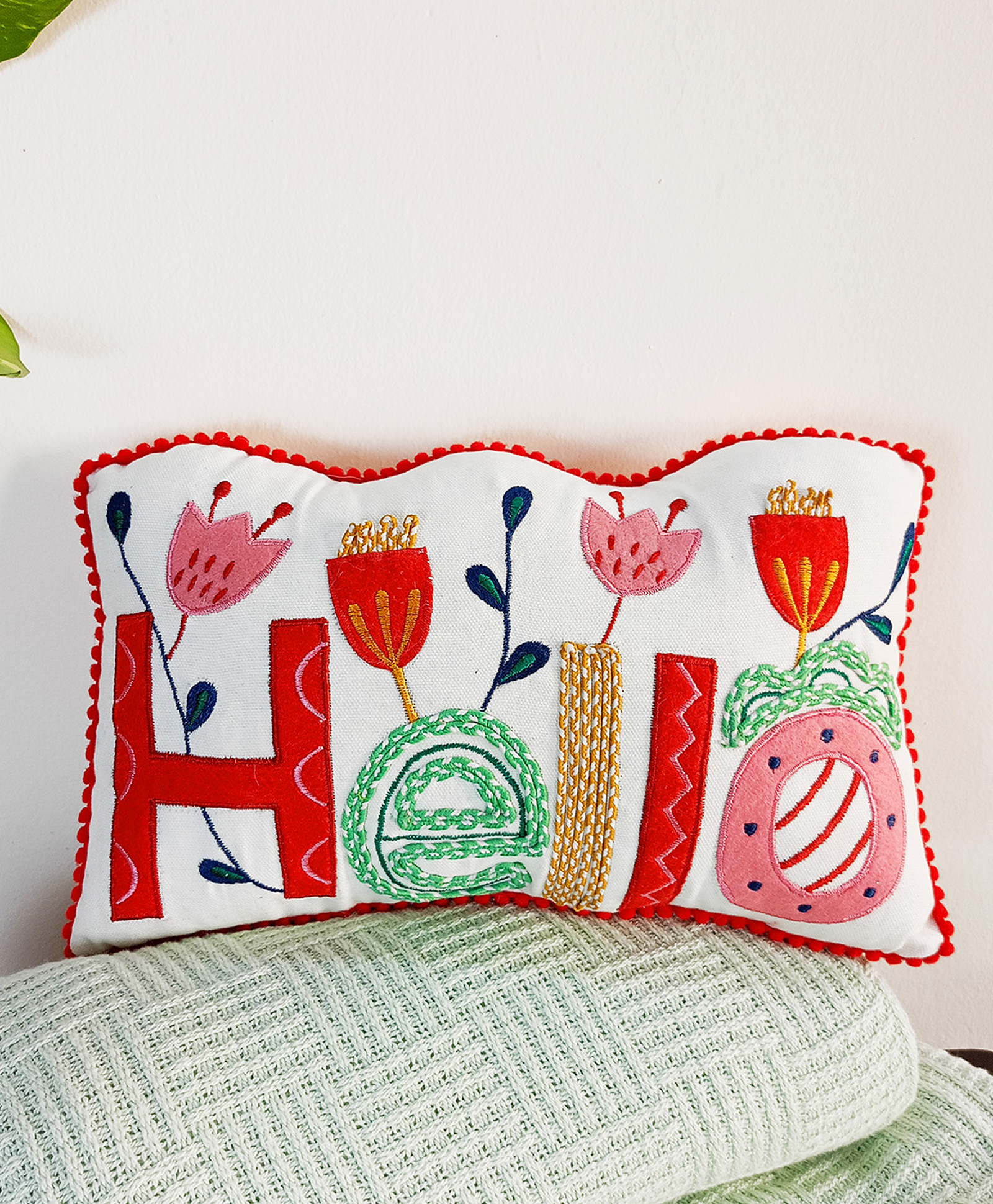 Orak Living Hello Shape Pillow- White-picture-10
