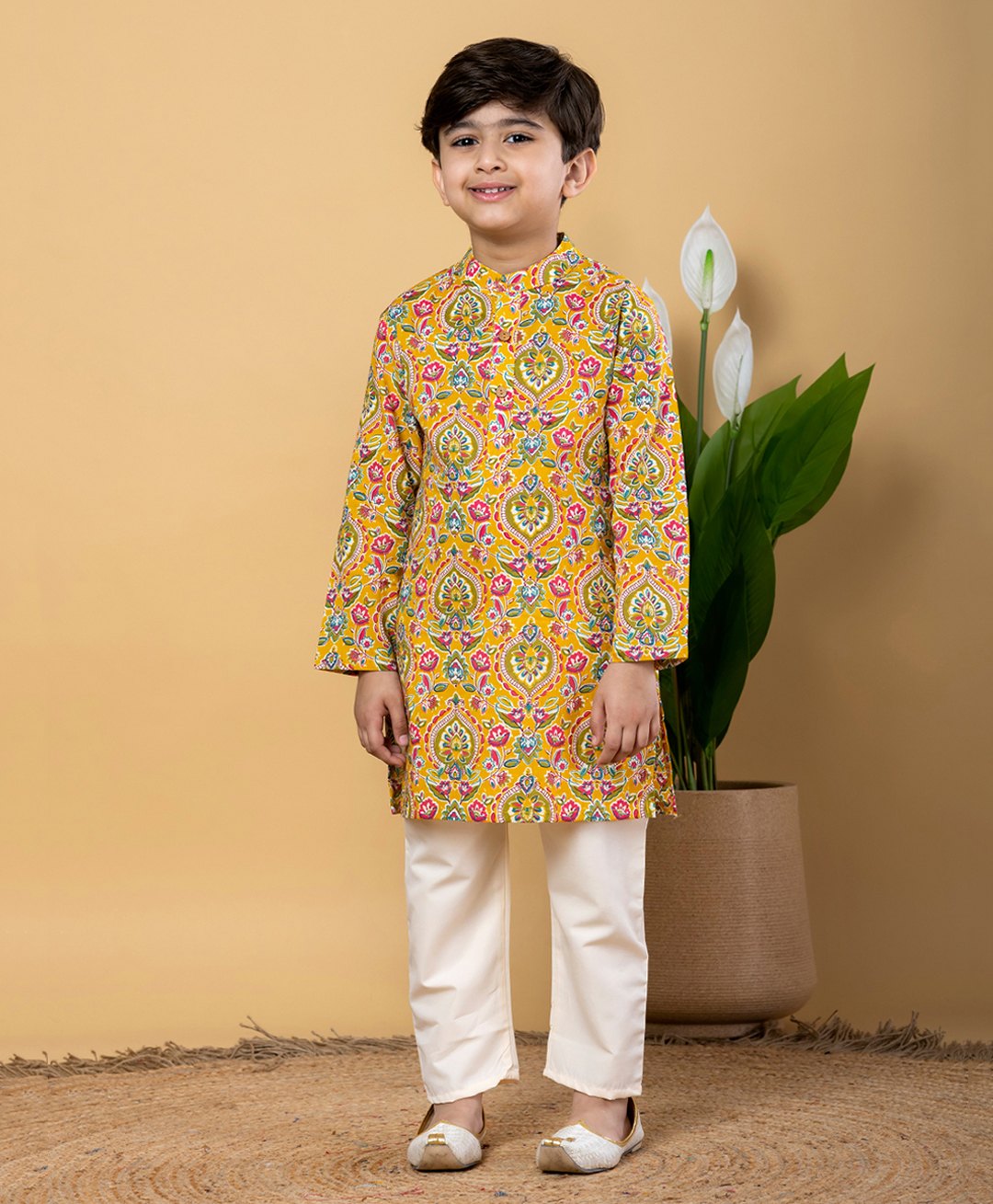 READIPRINT Cotton Full Sleeves Floral Printed Kurta & Pyjama Set - Yellow-picture-12