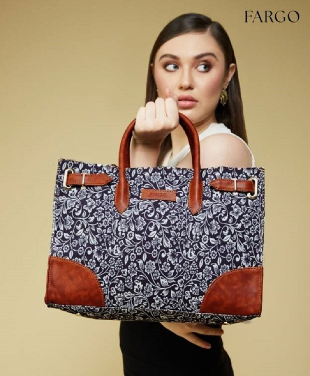 Fargo Canvas Laptop Handbag - Multicolor-picture-13