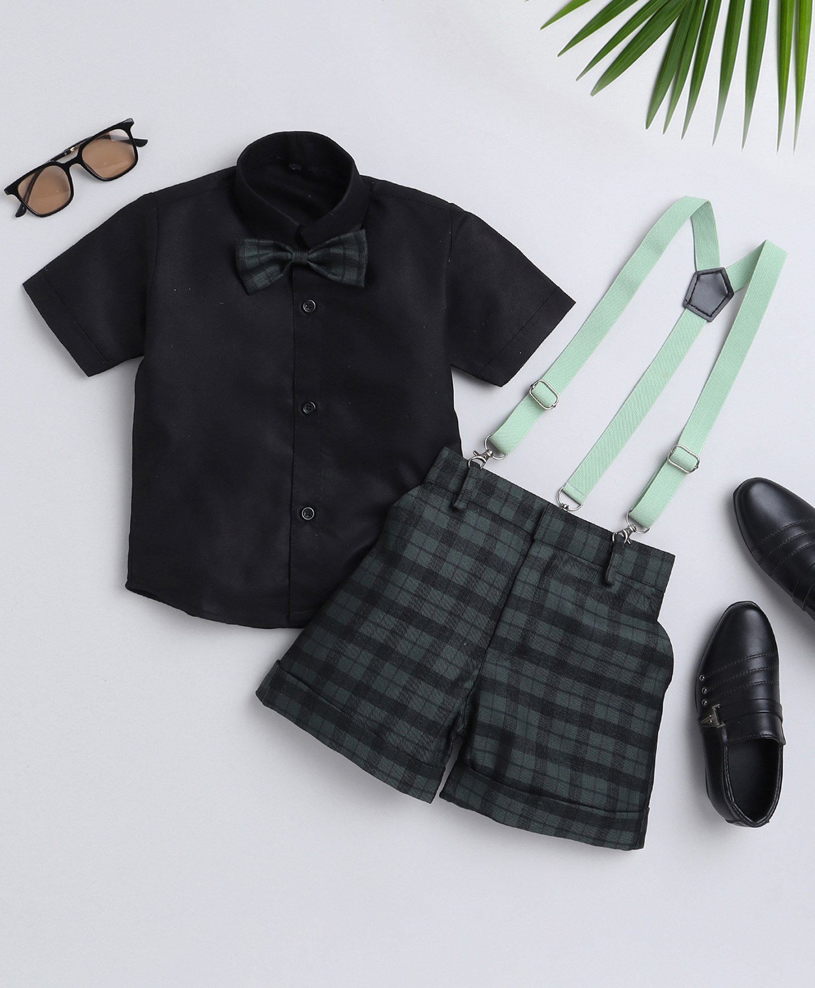 Jeet Ethnics Cotton Blend Half Sleeves Solid Shirt & Checked Shorts With Bow & Suspender Set - Green-picture-7